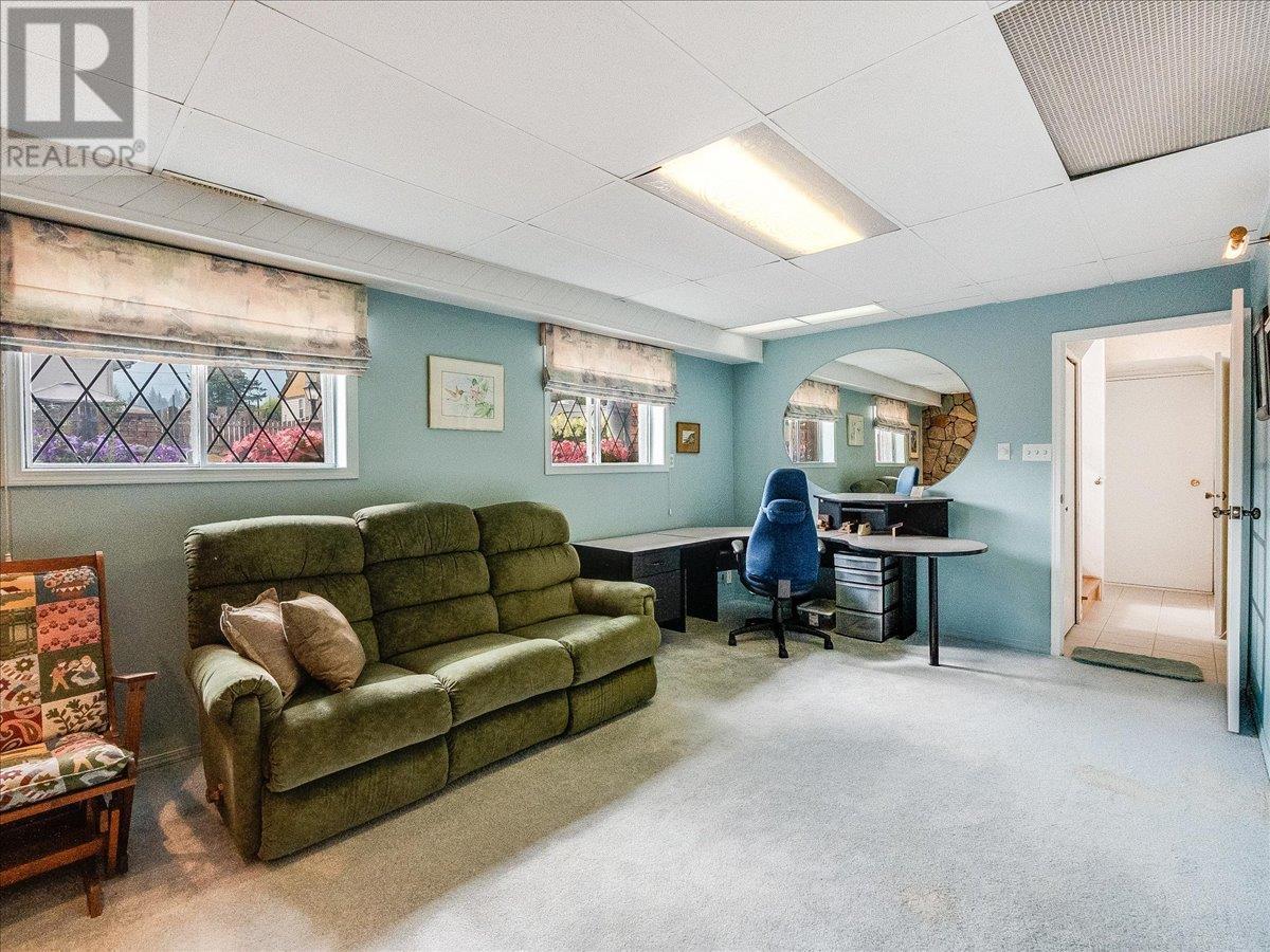 1731 Barrett Drive, Fruitvale, British Columbia  V0G 1L0 - Photo 43 - 10349574