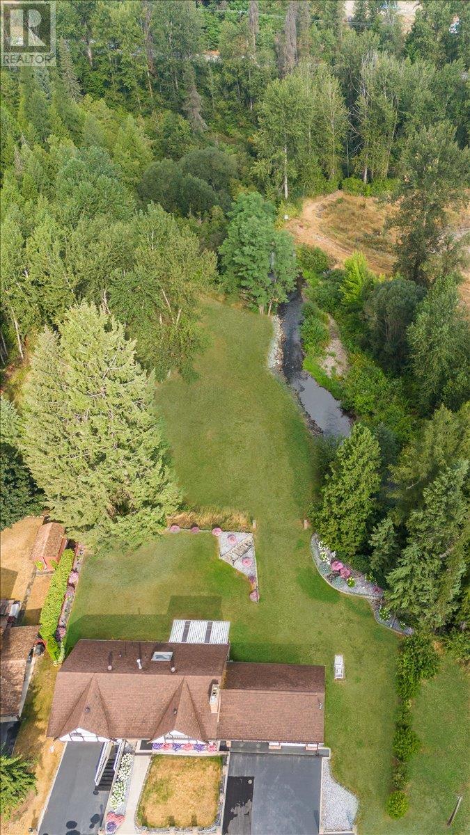 1731 Barrett Drive, Fruitvale, British Columbia  V0G 1L0 - Photo 52 - 10349574