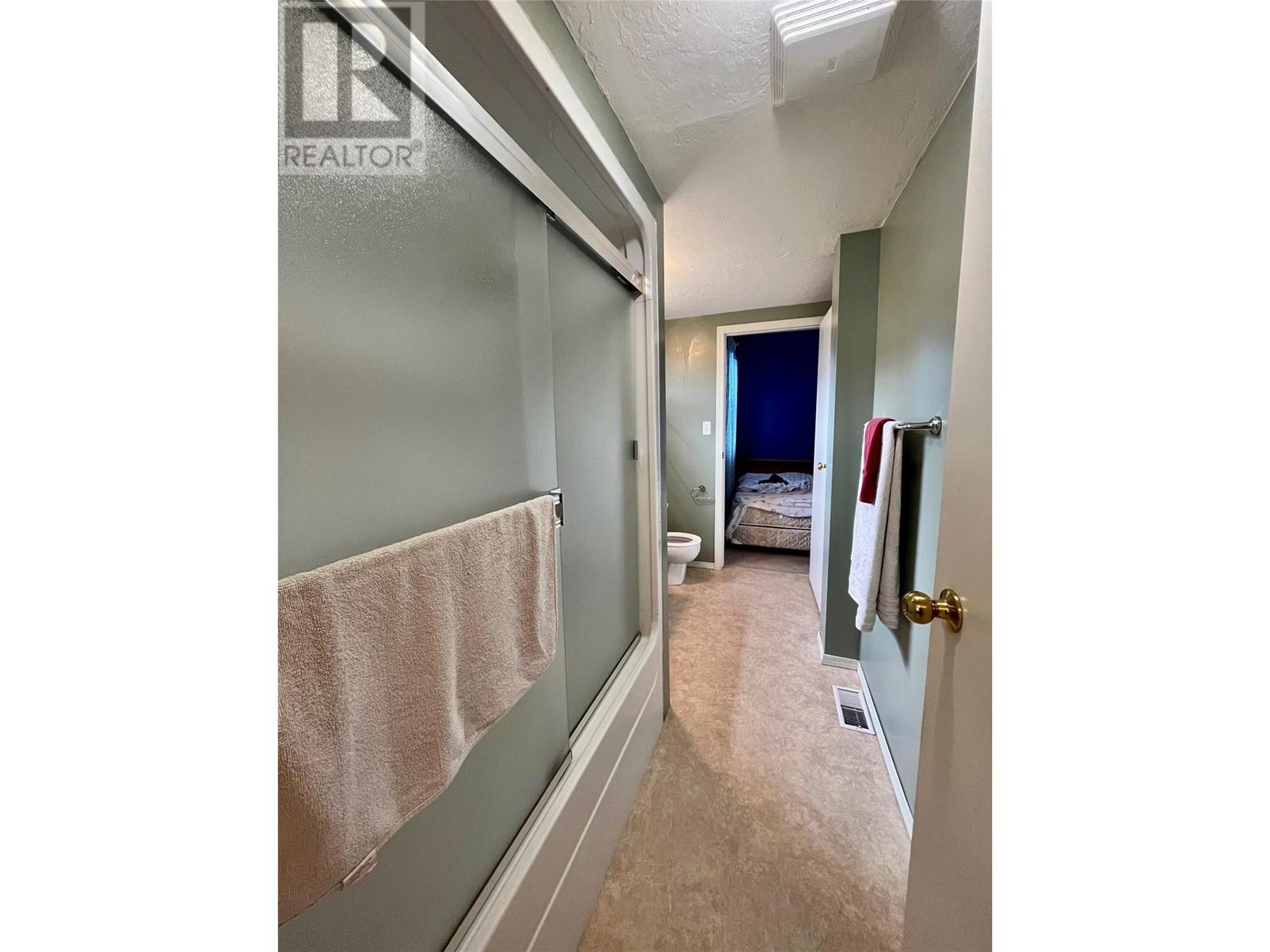 310 4th Avenue Nw, Nakusp, British Columbia  V0G 1R0 - Photo 16 - 10349698