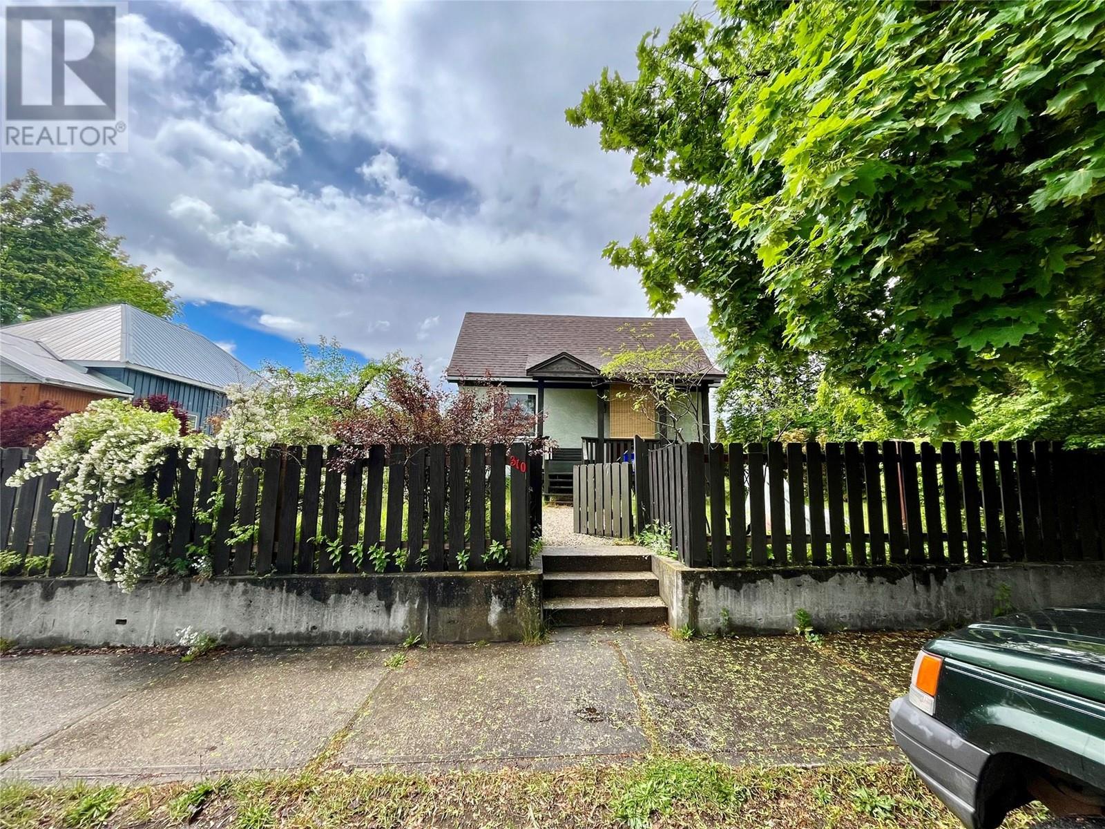 310 4th Avenue Nw, Nakusp, British Columbia  V0G 1R0 - Photo 5 - 10349698