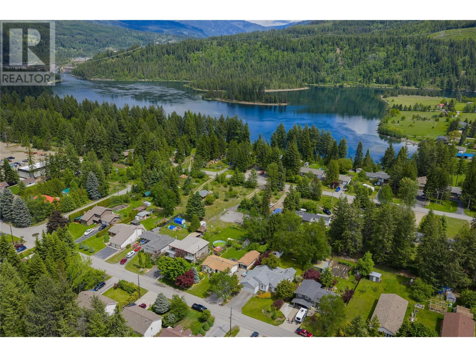 2718 Fir Drive, South Slocan, British Columbia  V0G 2G1 - Photo 48 - 10346313
