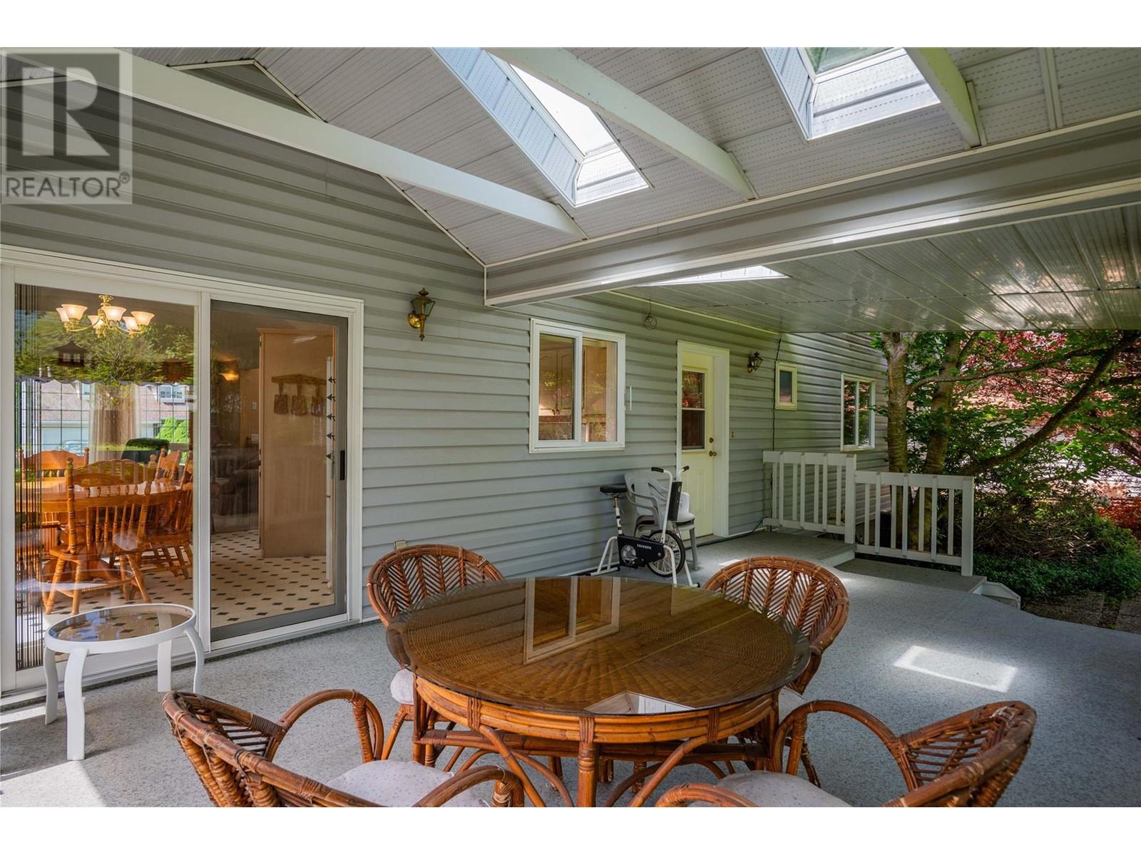 2718 Fir Drive, South Slocan, British Columbia  V0G 2G1 - Photo 5 - 10346313