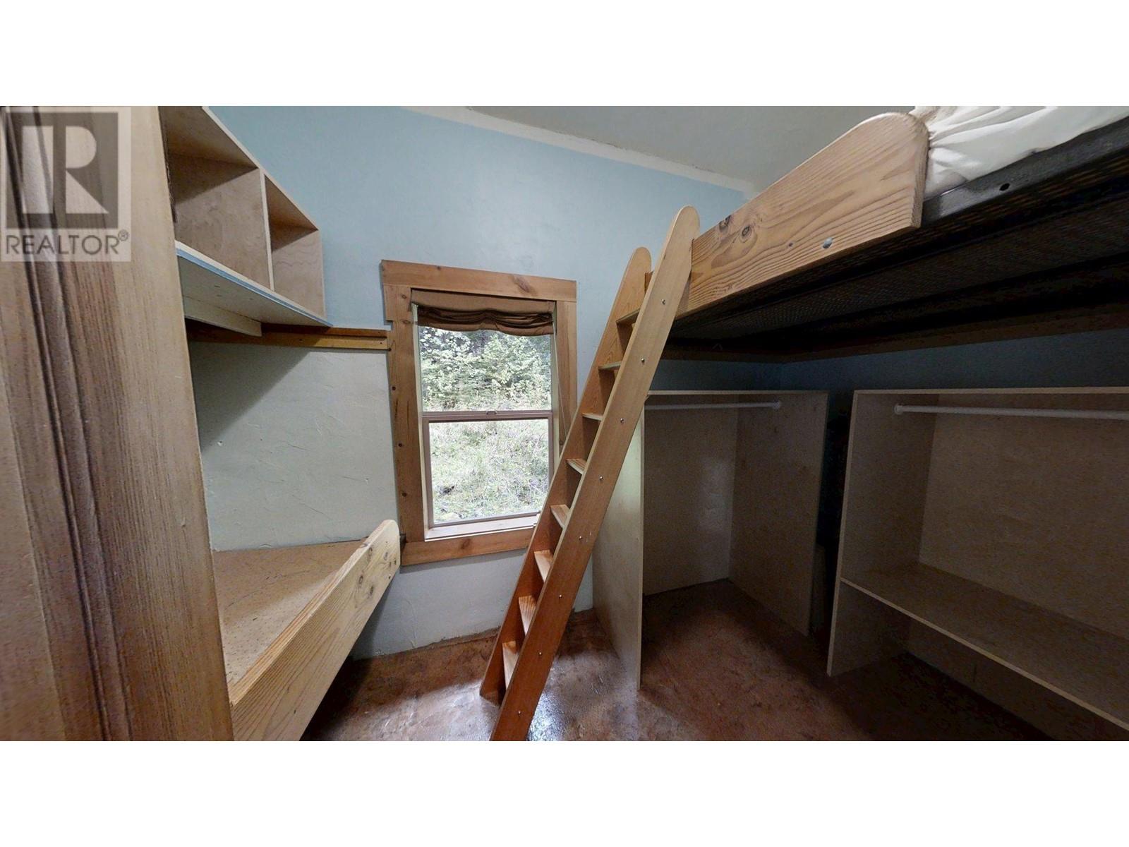 6610 6 Highway, Ymir, British Columbia  V0G 2K0 - Photo 13 - 10349047