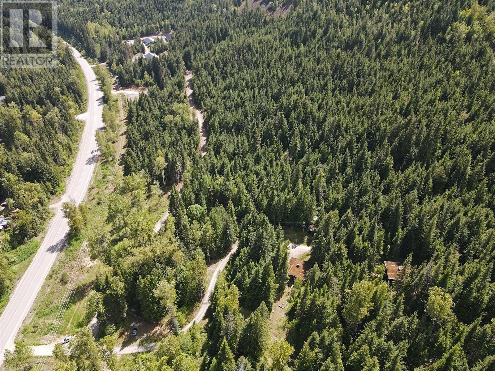 6610 6 Highway, Ymir, British Columbia  V0G 2K0 - Photo 37 - 10349047
