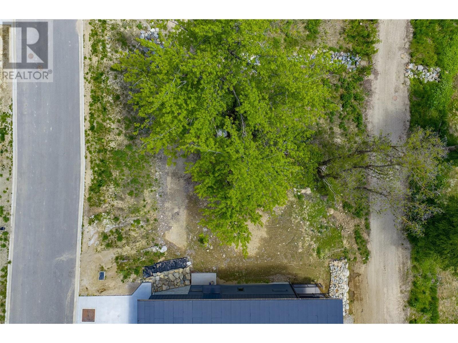 453 Copper Road, Rossland, British Columbia  V0G 1Y0 - Photo 6 - 10349902