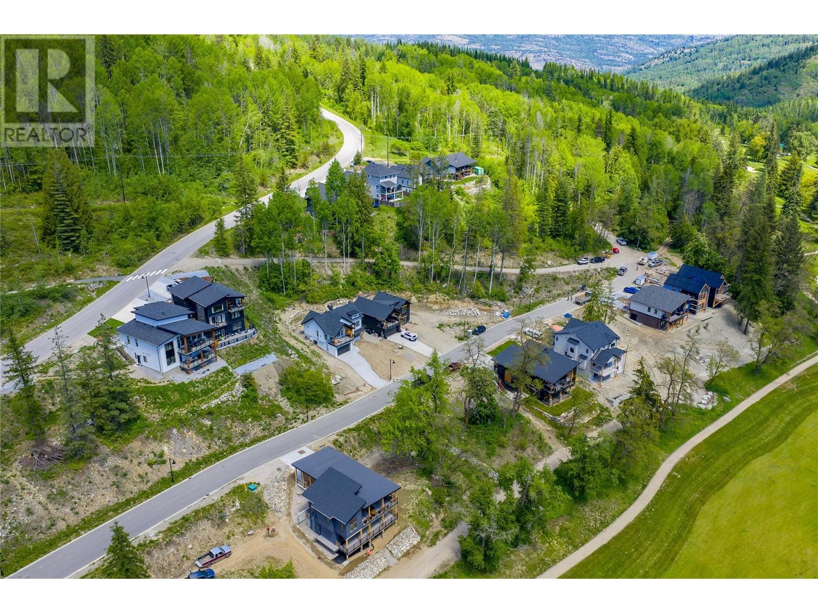 453 Copper Road, Rossland, British Columbia  V0G 1Y0 - Photo 9 - 10349902