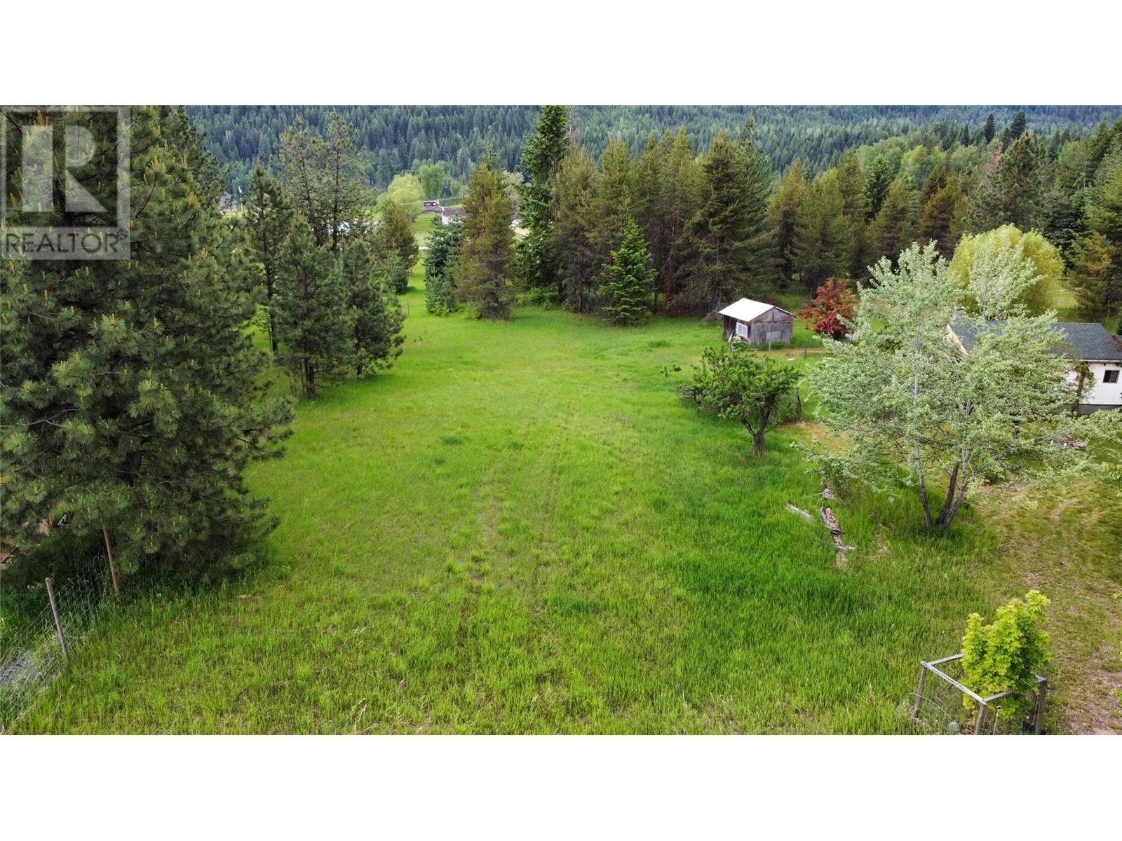 3688 Mckenzie Road, Krestova, British Columbia  V0G 1H2 - Photo 11 - 10350171