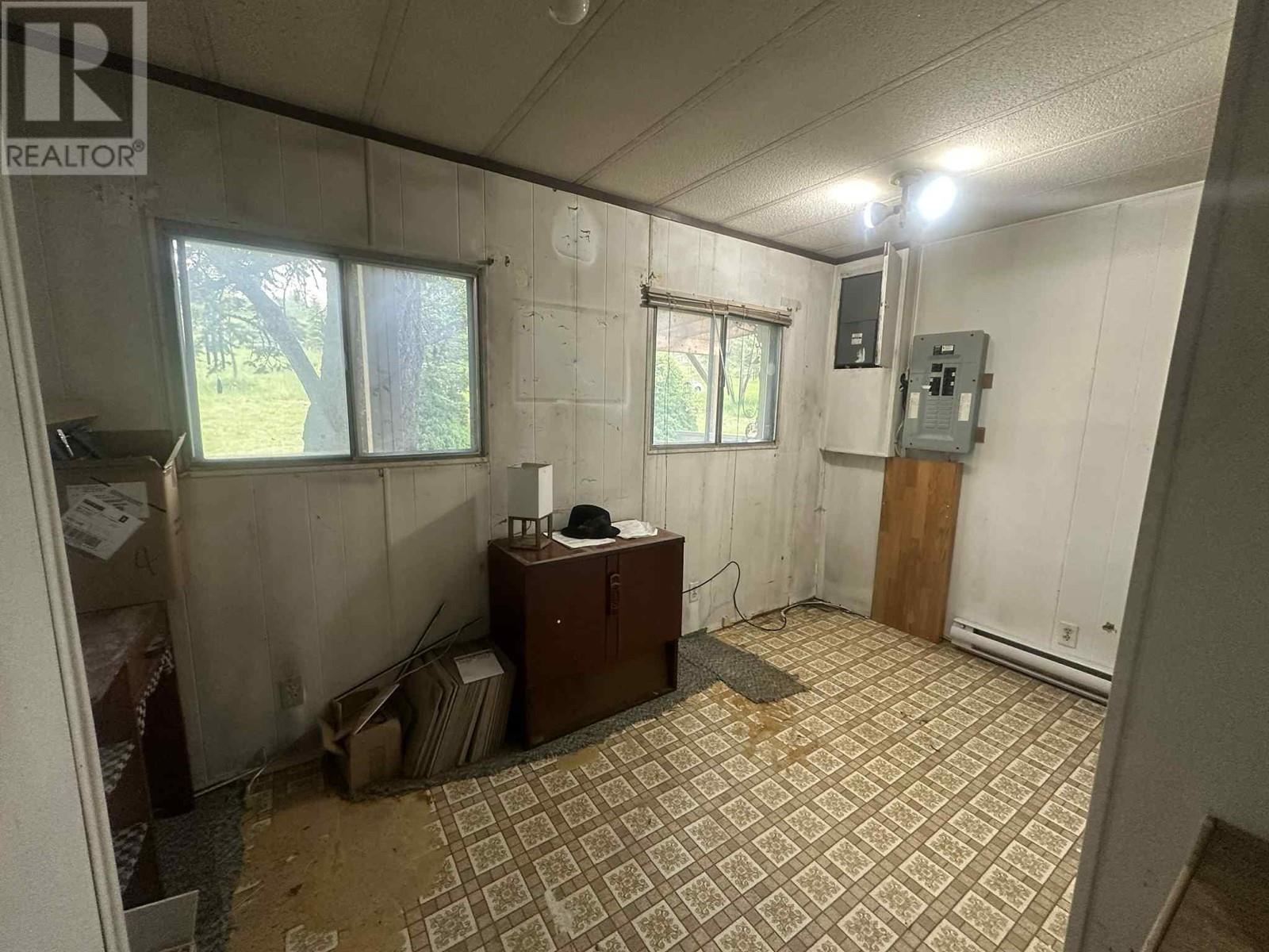 3688 Mckenzie Road, Krestova, British Columbia  V0G 1H2 - Photo 17 - 10350171