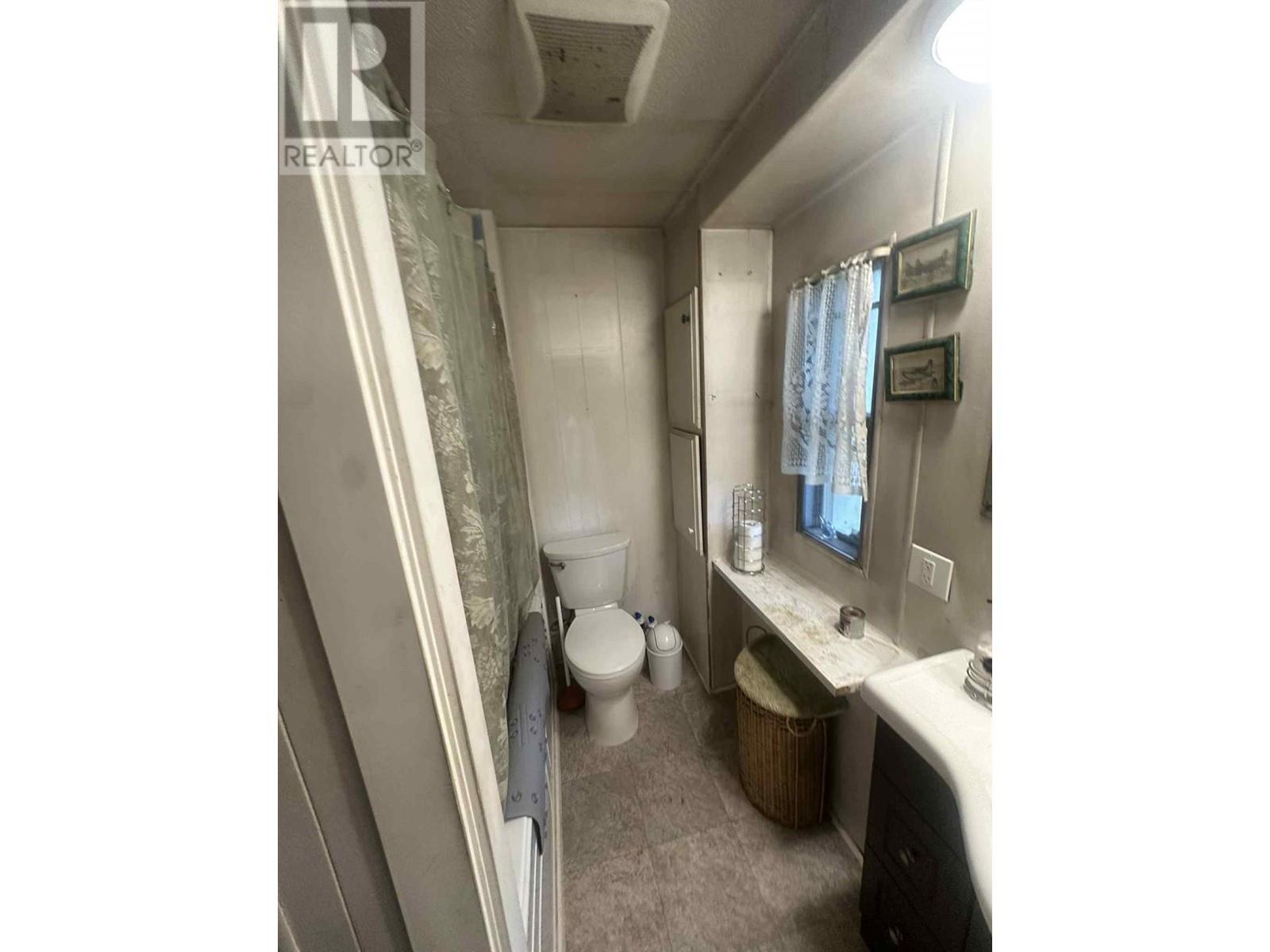 3688 Mckenzie Road, Krestova, British Columbia  V0G 1H2 - Photo 21 - 10350171