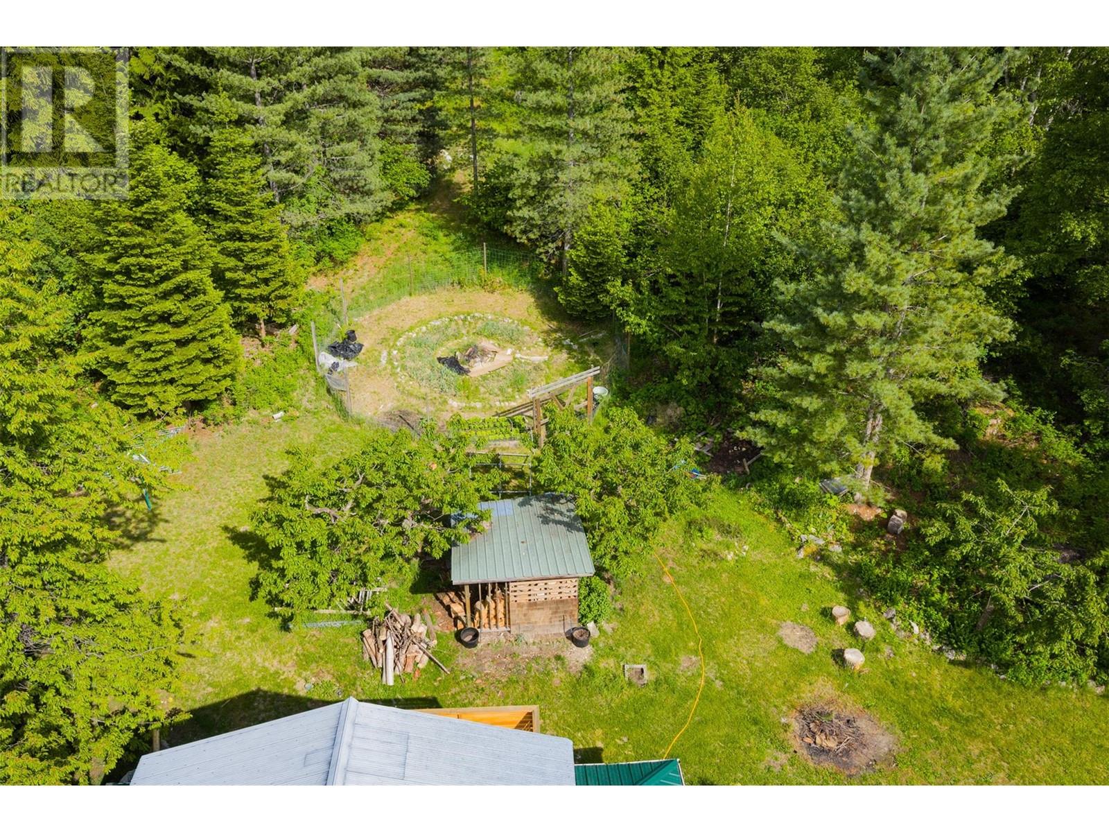 7010 Perrys Cemetary Road, Winlaw, British Columbia  V0G 2J0 - Photo 35 - 10350136