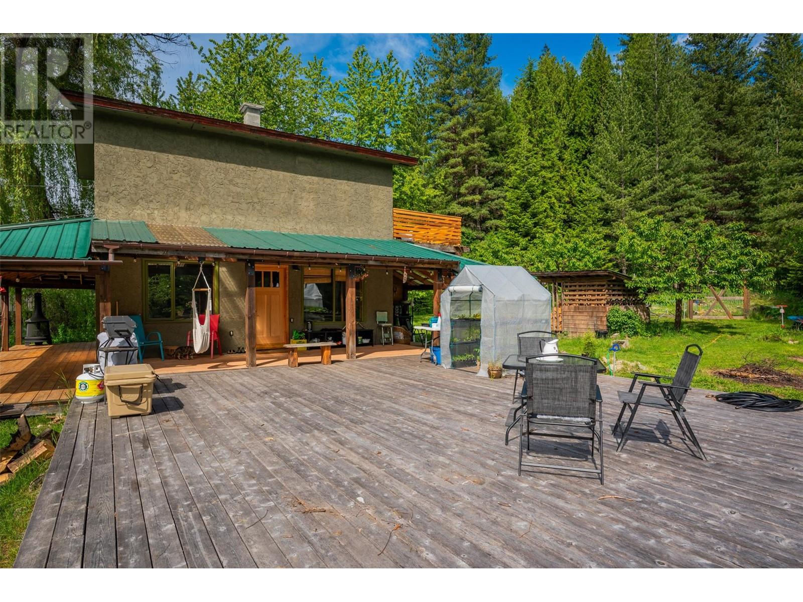 7010 Perrys Cemetary Road, Winlaw, British Columbia  V0G 2J0 - Photo 59 - 10350136