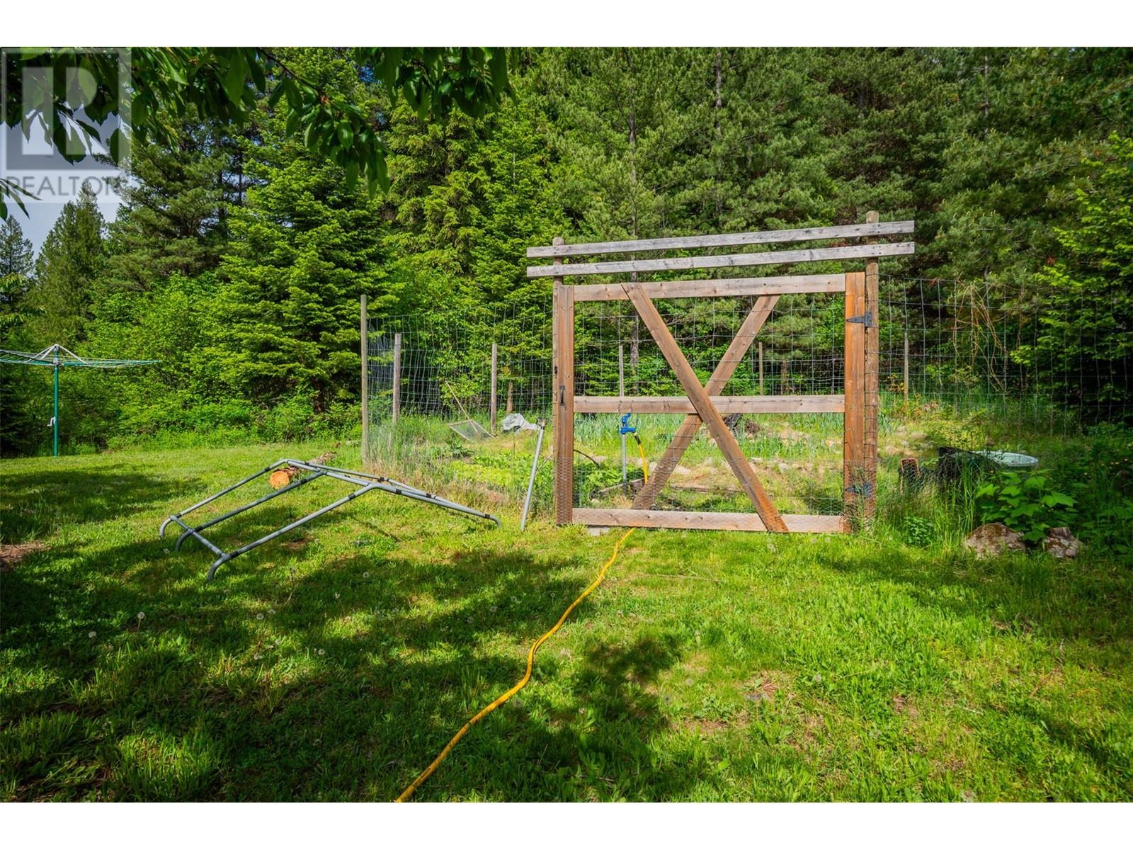 7010 Perrys Cemetary Road, Winlaw, British Columbia  V0G 2J0 - Photo 65 - 10350136
