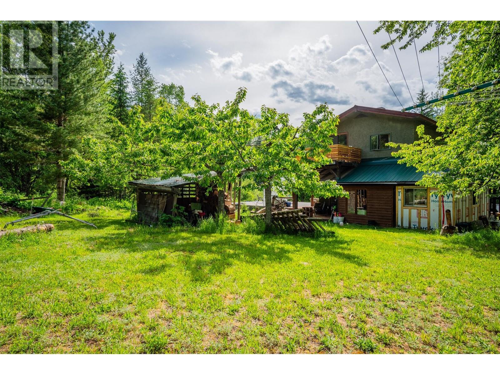 7010 Perrys Cemetary Road, Winlaw, British Columbia  V0G 2J0 - Photo 67 - 10350136