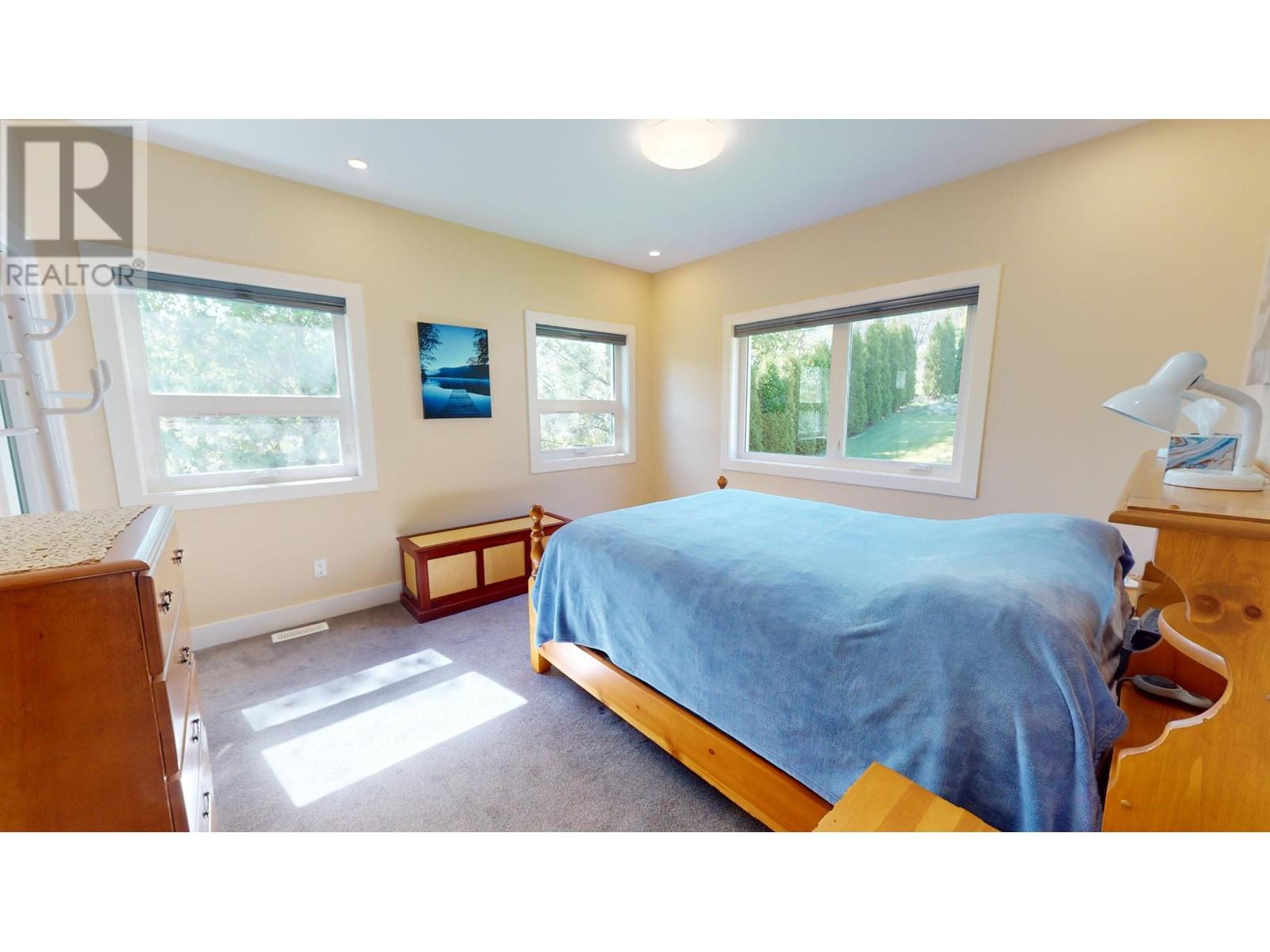 2475 Colin Crescent, Trail, British Columbia  V1R 4T4 - Photo 14 - 10350212