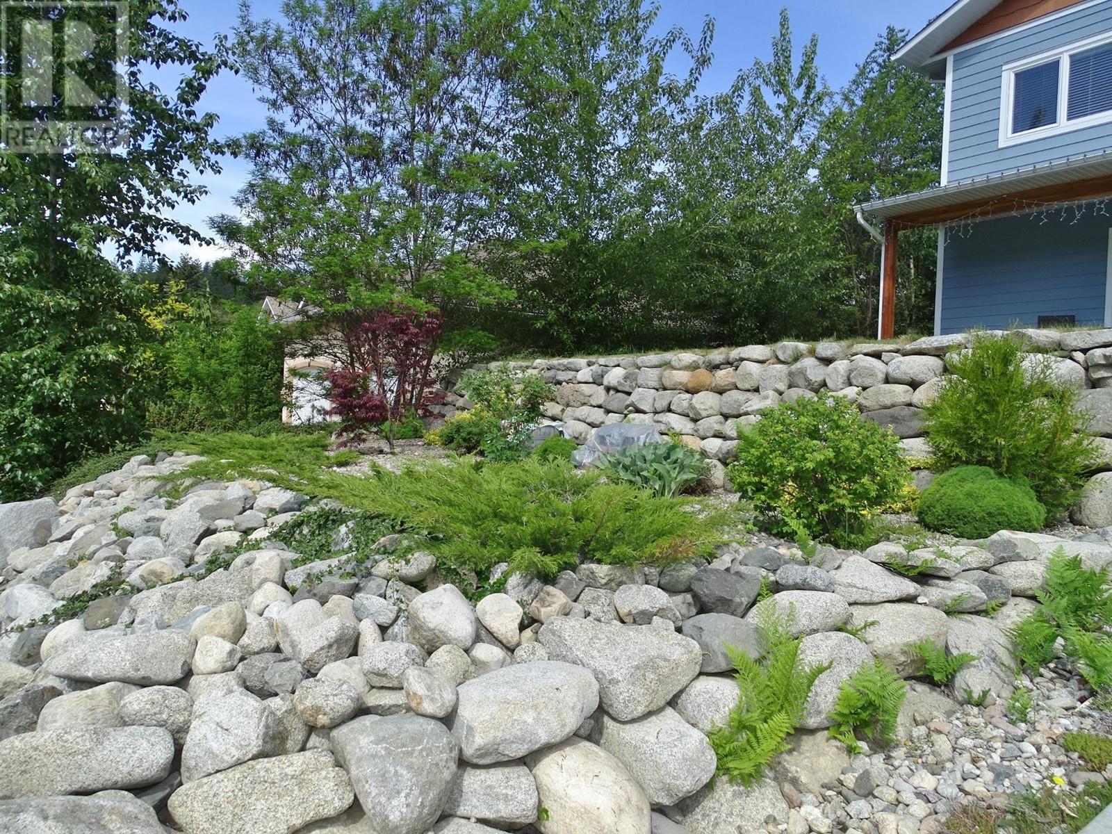 2475 Colin Crescent, Trail, British Columbia  V1R 4T4 - Photo 34 - 10350212