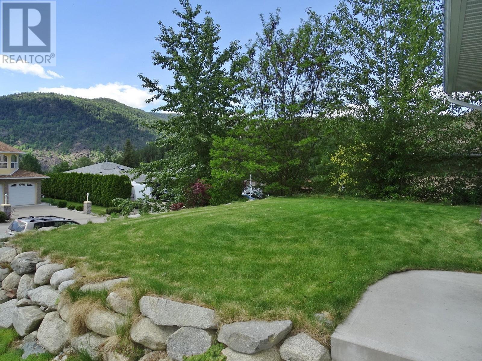 2475 Colin Crescent, Trail, British Columbia  V1R 4T4 - Photo 35 - 10350212