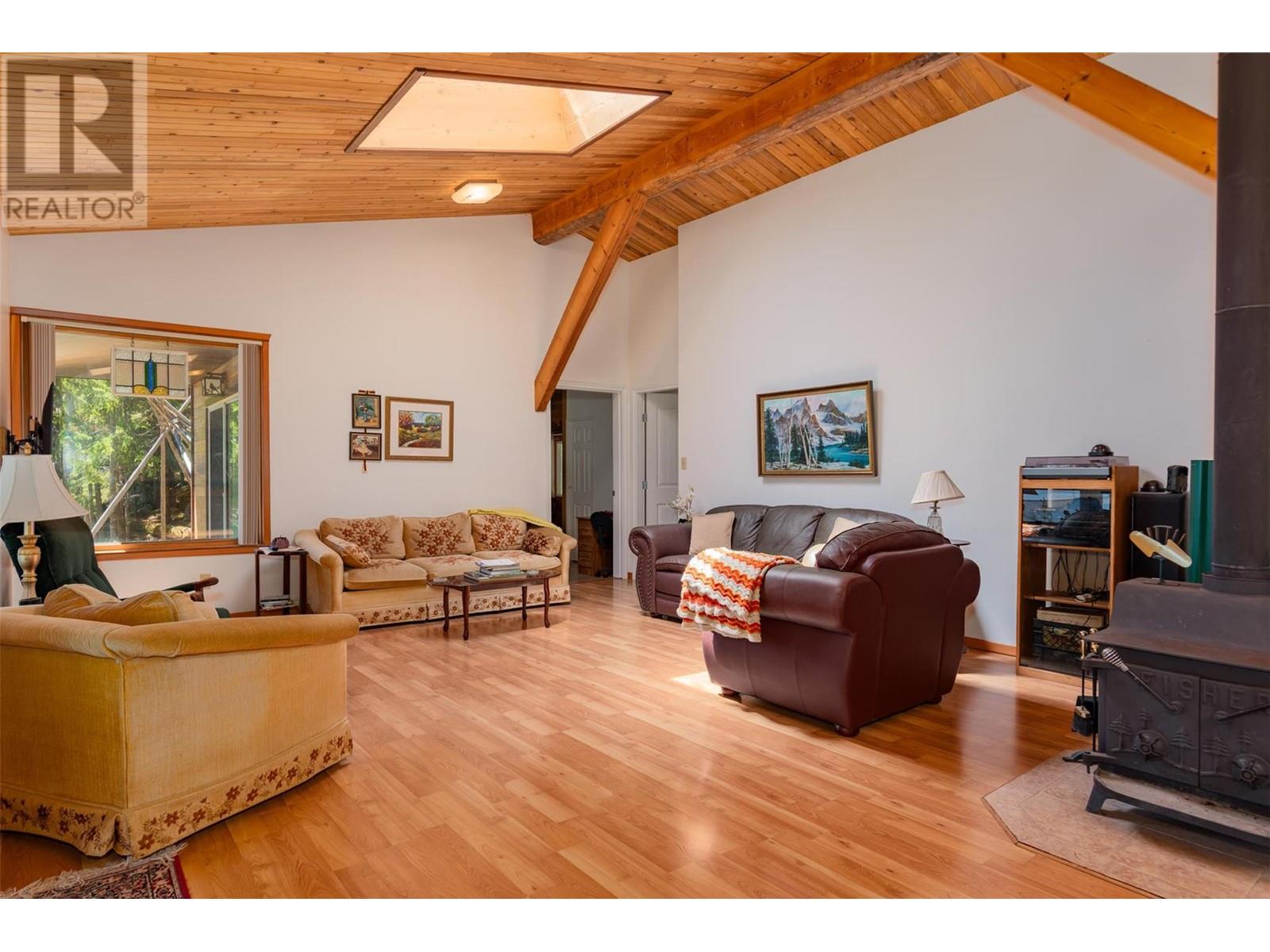 9557 Slocan Lake, Slocan, British Columbia  V0G 2C0 - Photo 22 - 10348772
