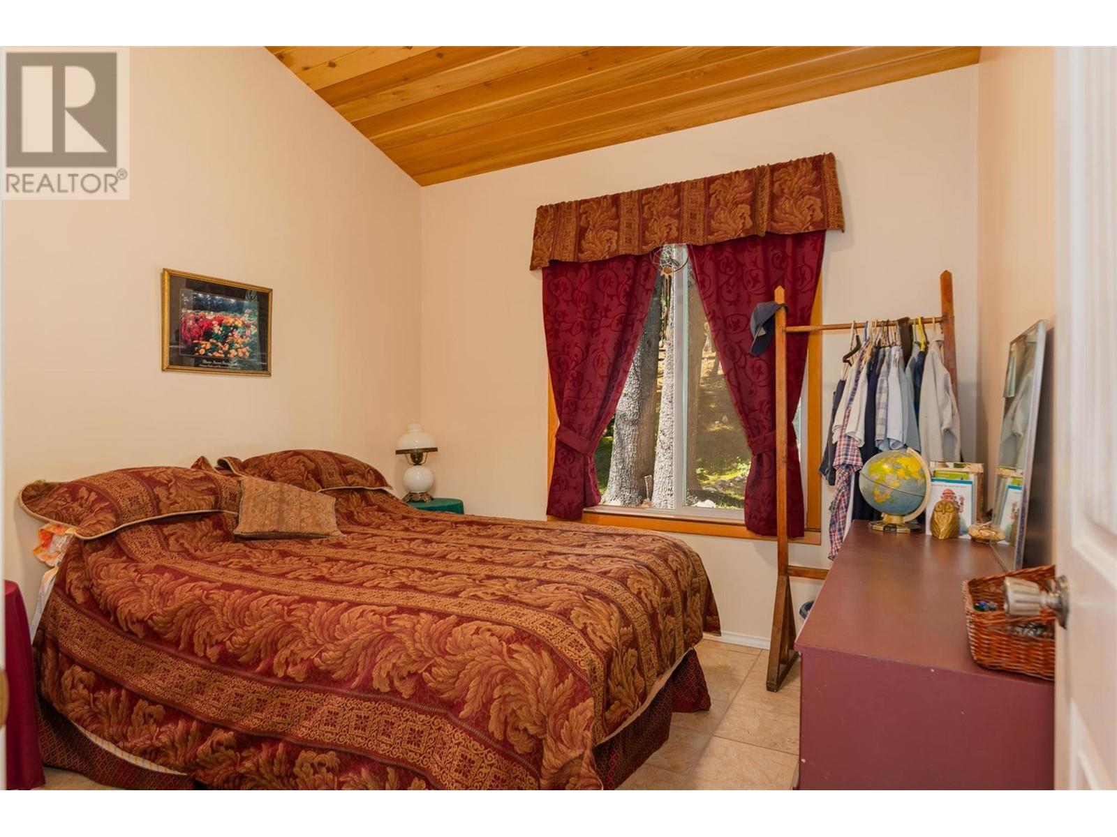 9557 Slocan Lake, Slocan, British Columbia  V0G 2C0 - Photo 25 - 10348772