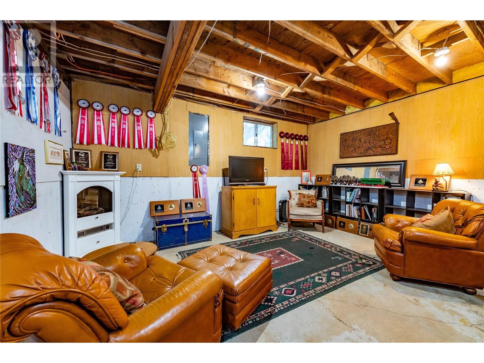 9848 6 Highway, Salmo, British Columbia  V0G 1Z0 - Photo 29 - 10347810