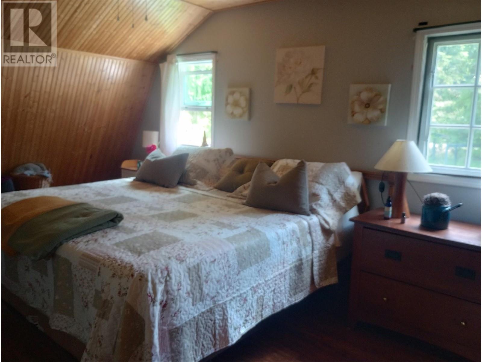 7812 6 Highway, Fauquier, British Columbia  V0G 1K0 - Photo 7 - 10350417
