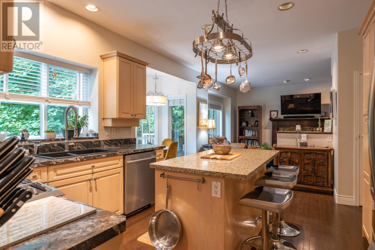 1611 Park Street, Rossland, British Columbia  V0G 1Y0 - Photo 14 - 10350597