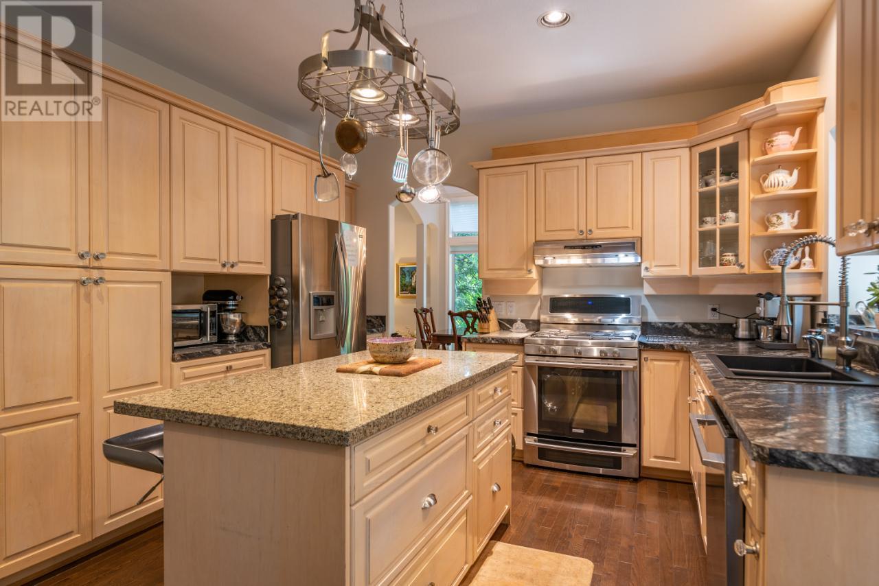 1611 Park Street, Rossland, British Columbia  V0G 1Y0 - Photo 15 - 10350597