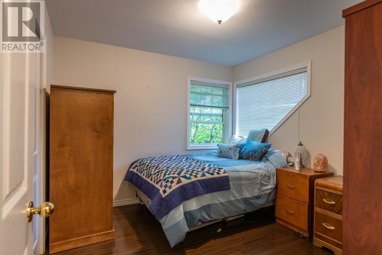 1611 Park Street, Rossland, British Columbia  V0G 1Y0 - Photo 47 - 10350597
