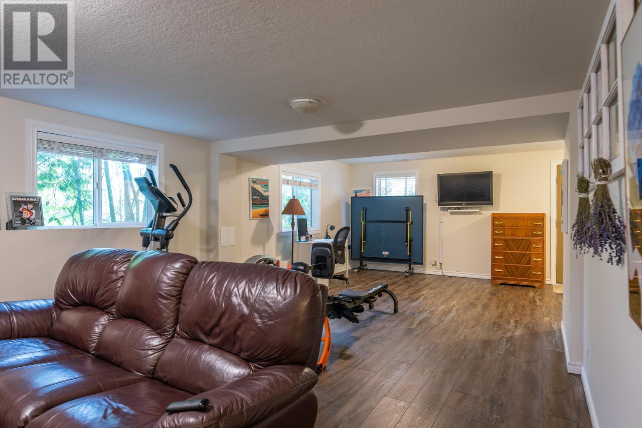 1611 Park Street, Rossland, British Columbia  V0G 1Y0 - Photo 54 - 10350597