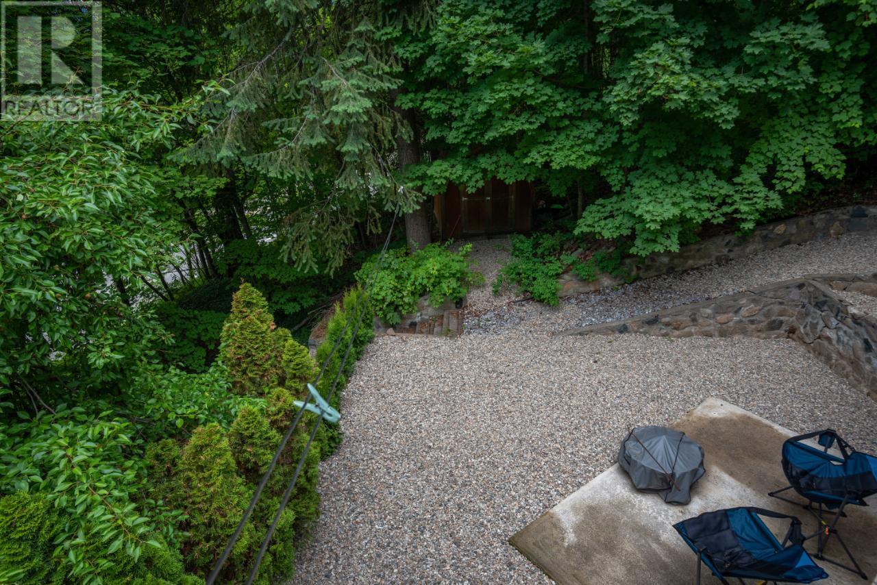 1611 Park Street, Rossland, British Columbia  V0G 1Y0 - Photo 68 - 10350597