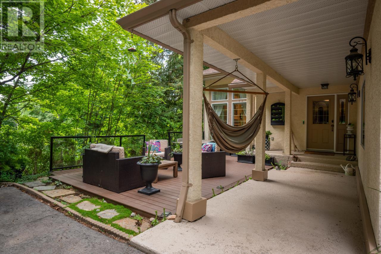 1611 Park Street, Rossland, British Columbia  V0G 1Y0 - Photo 76 - 10350597