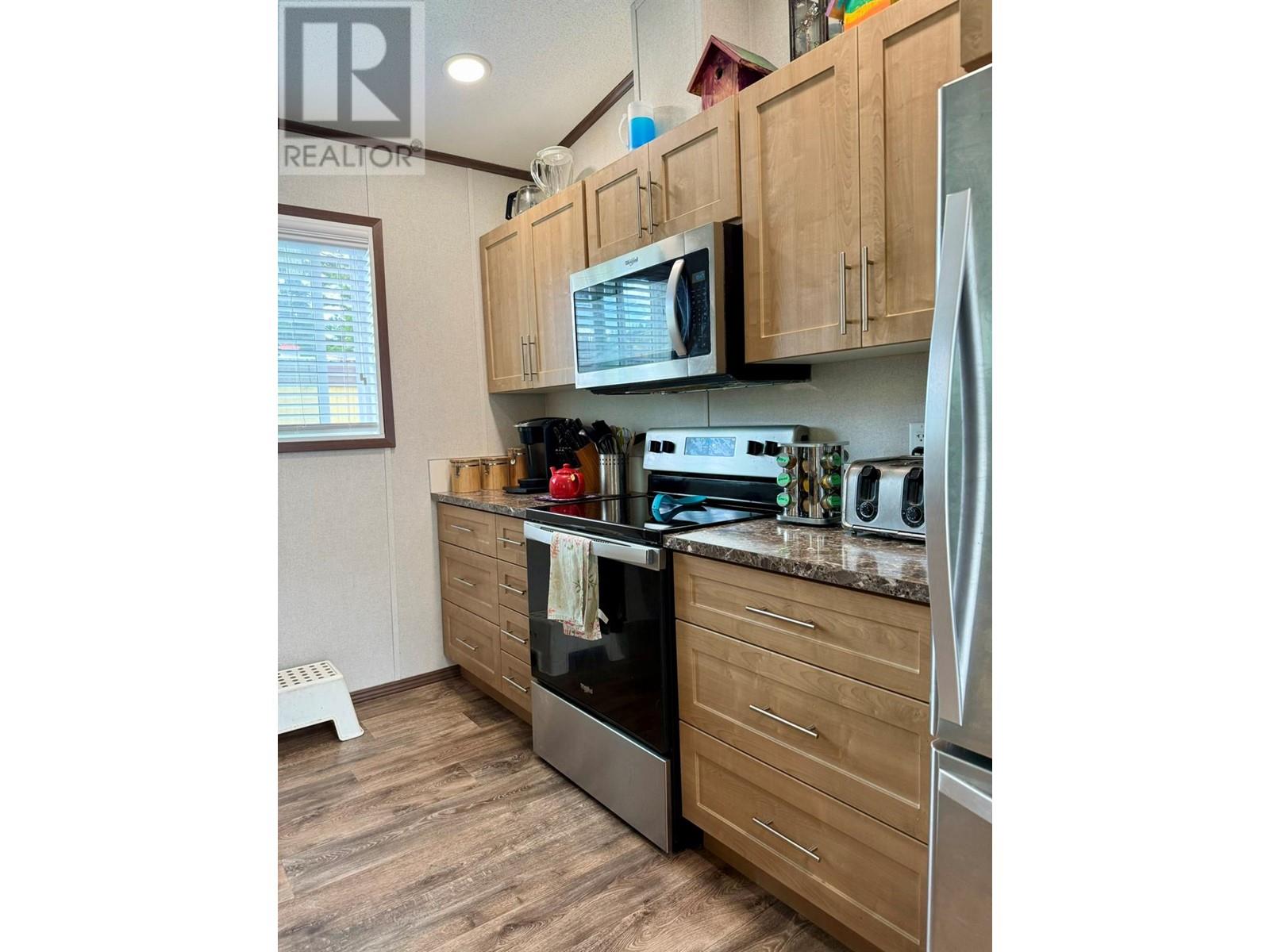 891 Monte Vista Drive Unit# 8, Rossland, British Columbia  V0G 1Y0 - Photo 12 - 10350441