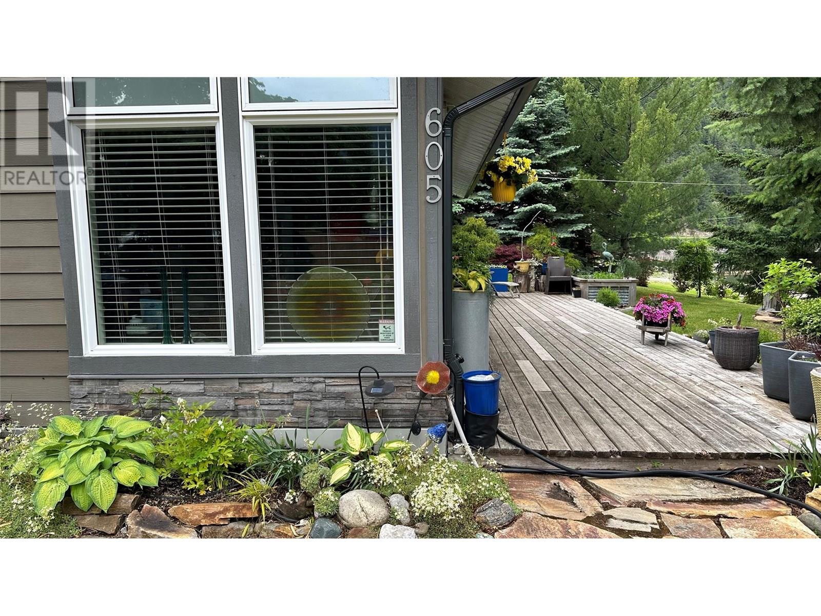 605 Sixth Avenue, Lardeau, British Columbia  V0G 1M0 - Photo 12 - 10349289