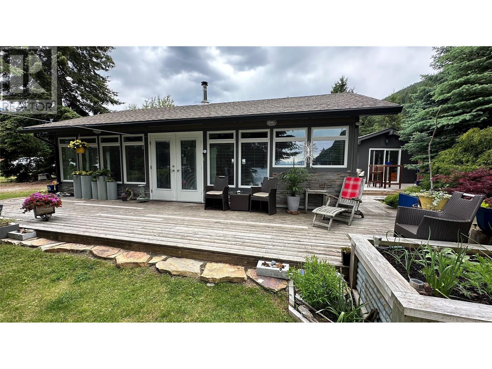 605 Sixth Avenue, Lardeau, British Columbia  V0G 1M0 - Photo 15 - 10349289