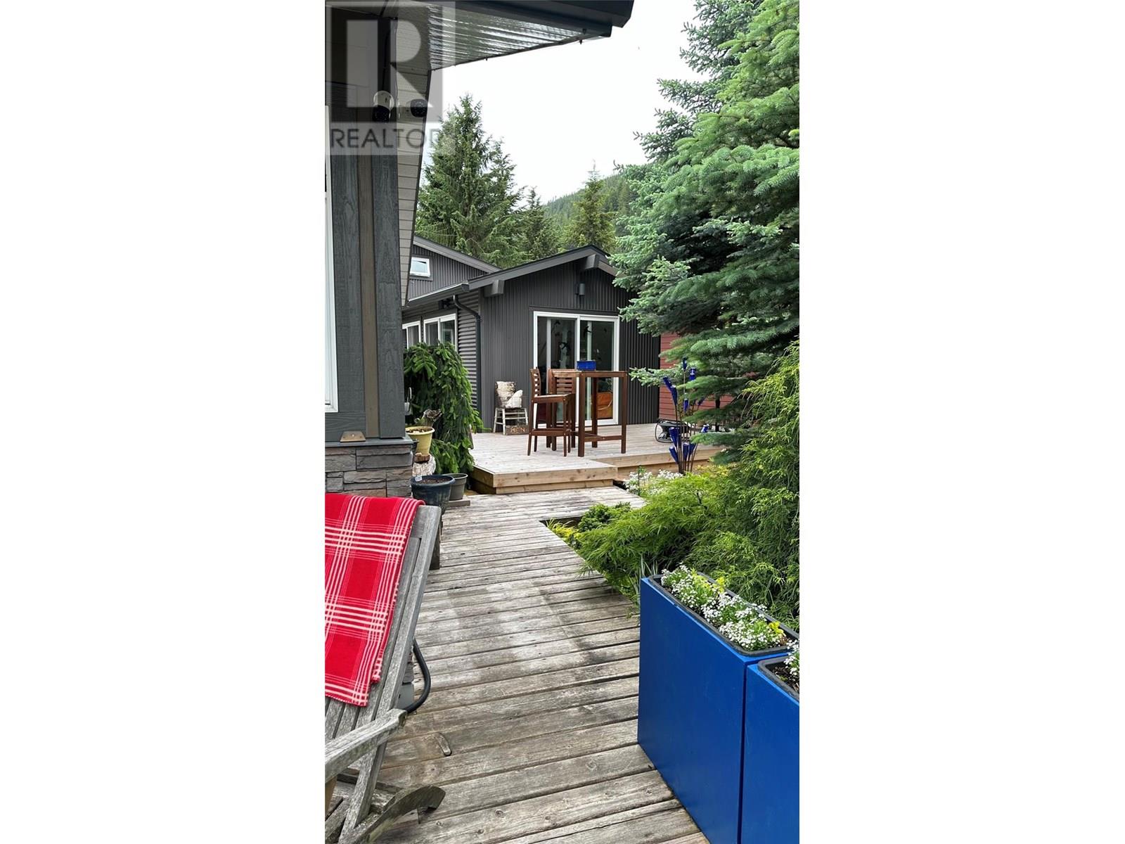 605 Sixth Avenue, Lardeau, British Columbia  V0G 1M0 - Photo 23 - 10349289