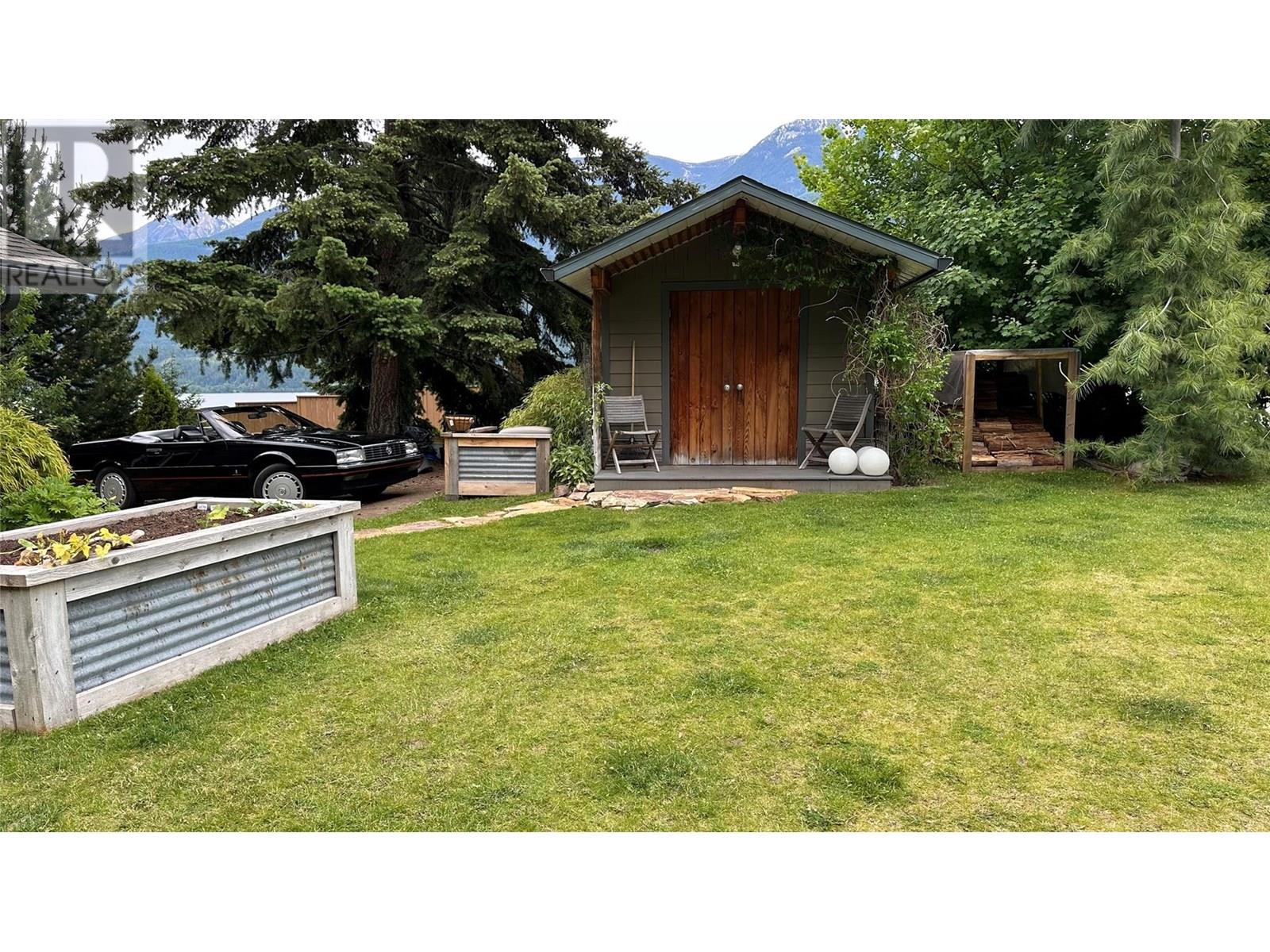 605 Sixth Avenue, Lardeau, British Columbia  V0G 1M0 - Photo 29 - 10349289
