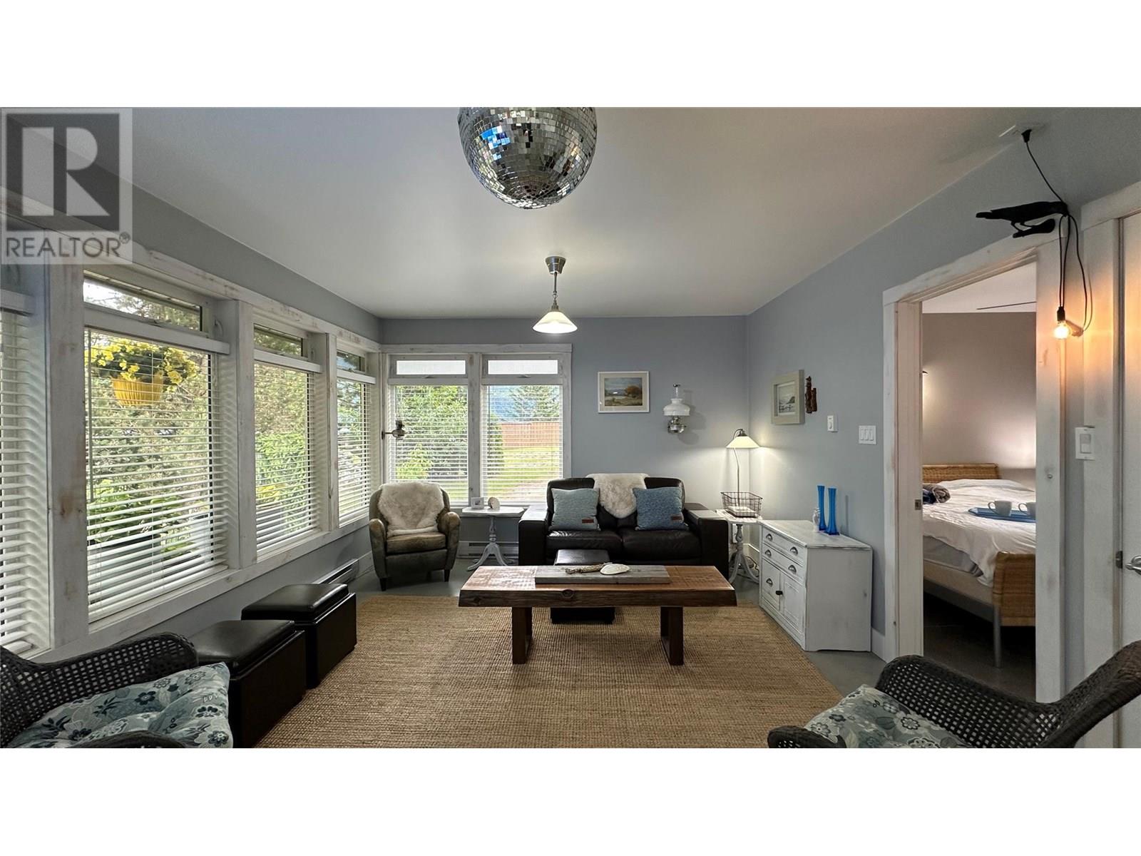 605 Sixth Avenue, Lardeau, British Columbia  V0G 1M0 - Photo 38 - 10349289