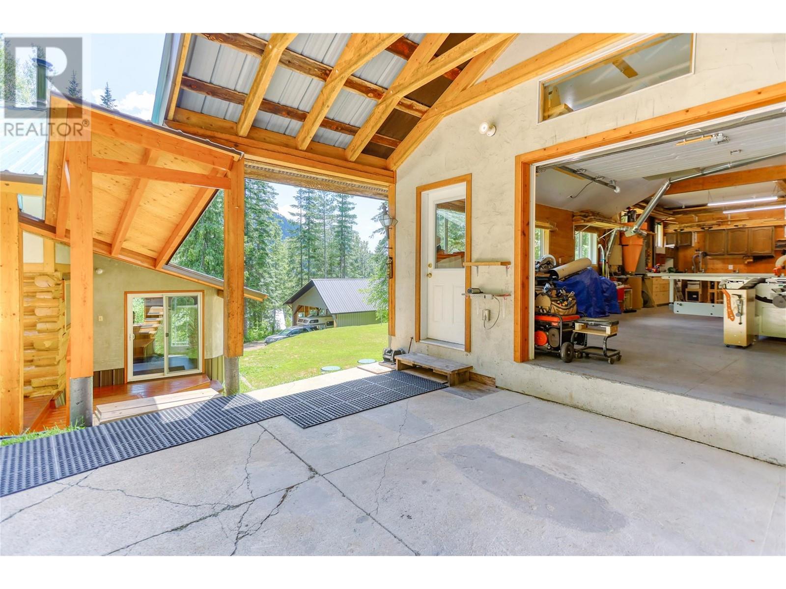 926 Wildhorse Creek Road, Ymir, British Columbia  V0G 2K0 - Photo 33 - 10350606