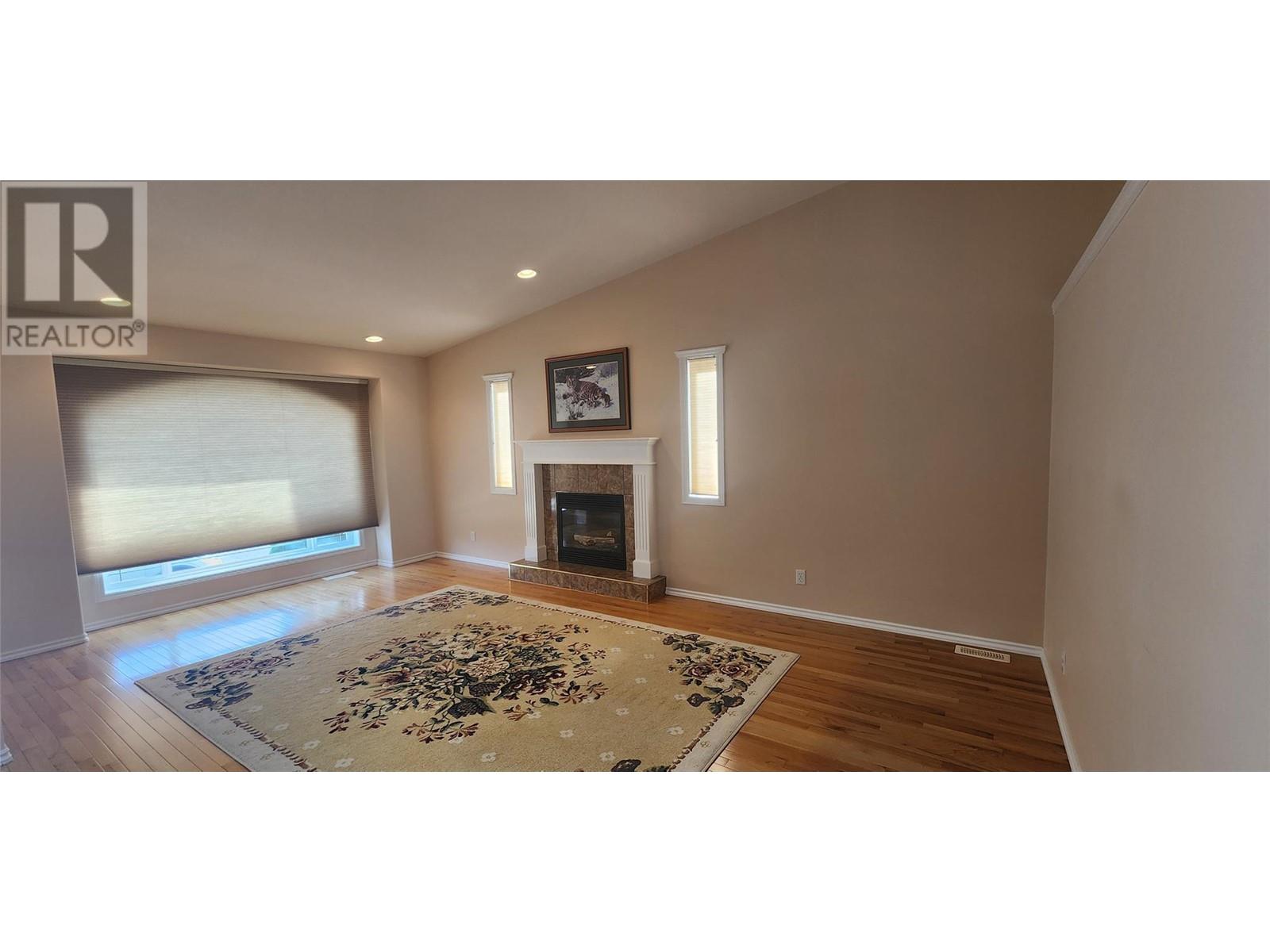 8160 Devito Drive, Trail, British Columbia  V1R 4W1 - Photo 3 - 10350706