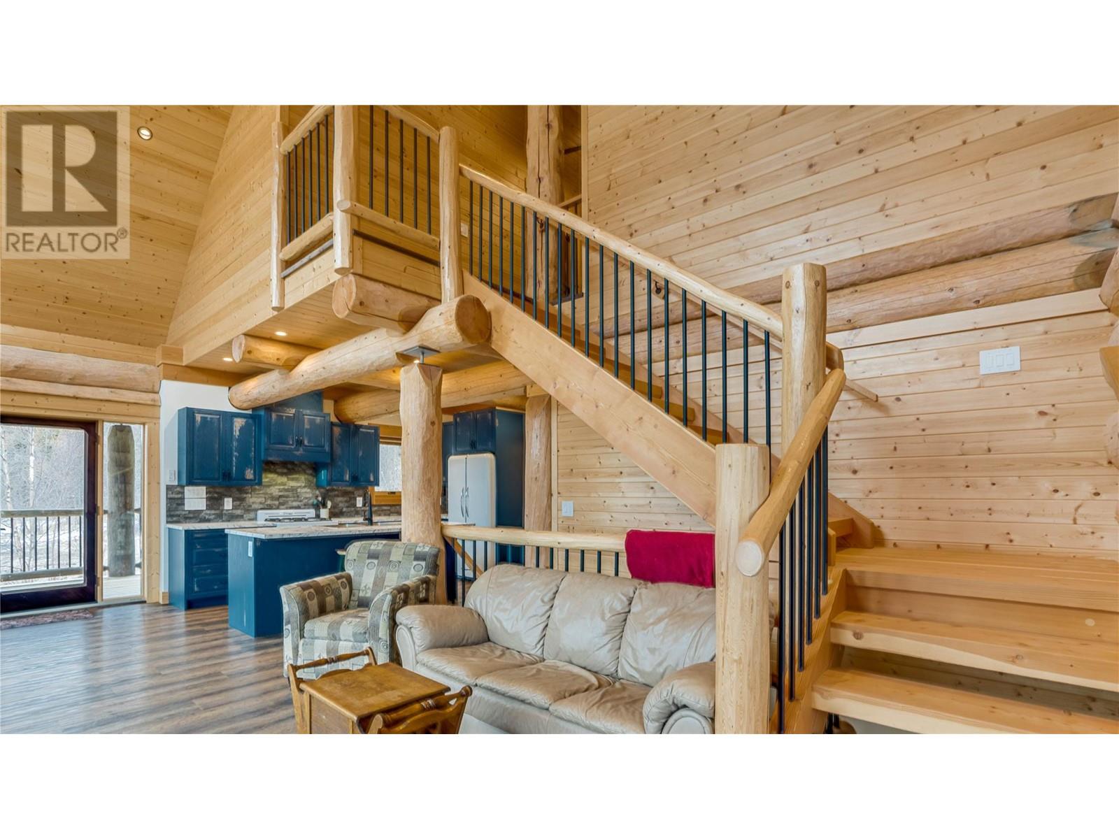 682 Lower Inonoaklin Road, Edgewood, British Columbia  V0G 1J0 - Photo 25 - 10351032