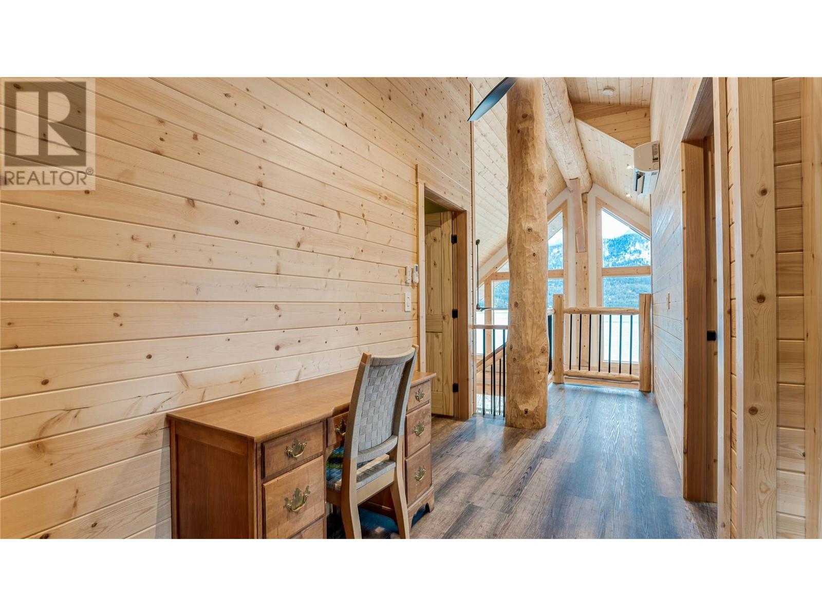 682 Lower Inonoaklin Road, Edgewood, British Columbia  V0G 1J0 - Photo 31 - 10351032