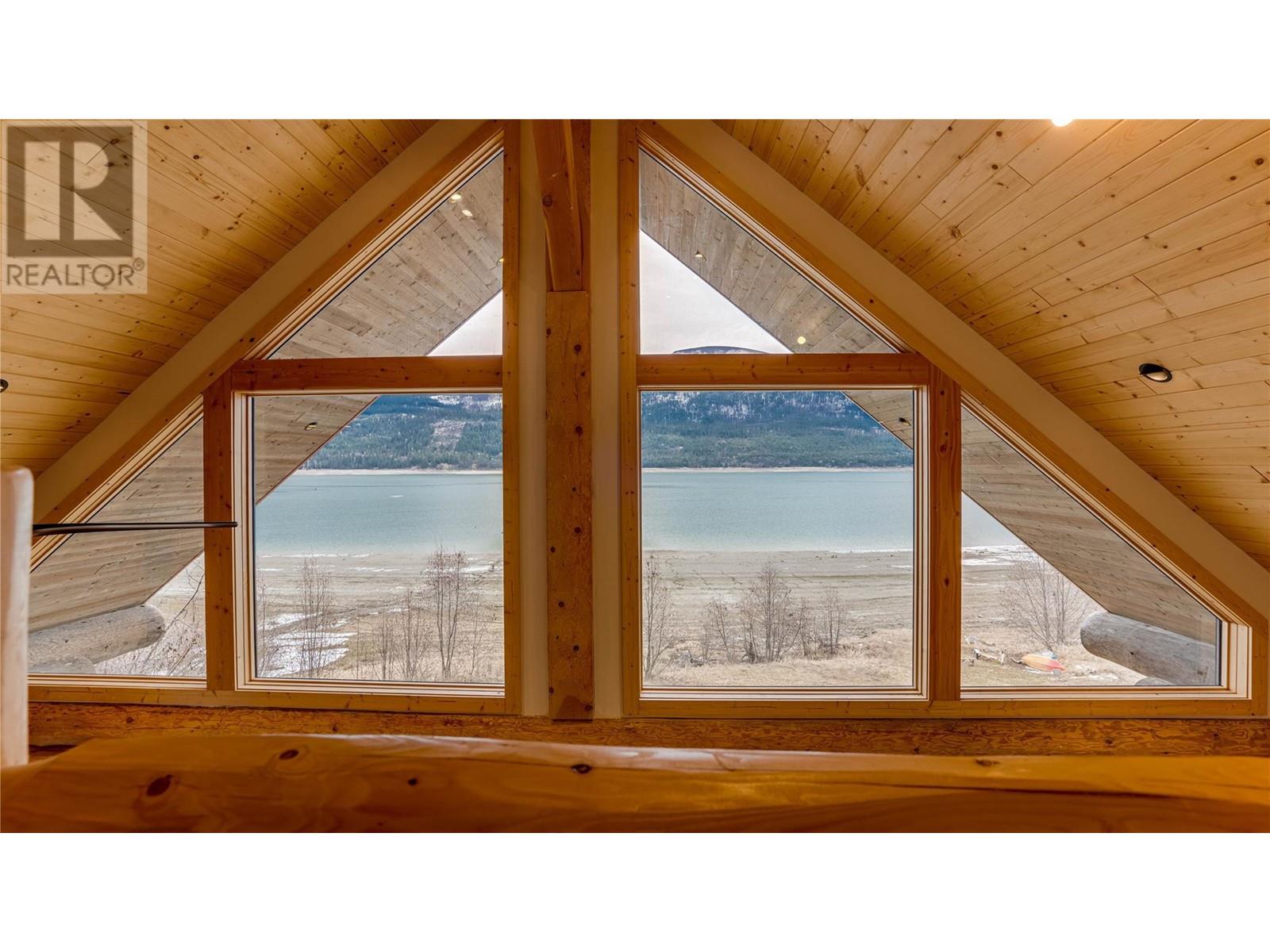 682 Lower Inonoaklin Road, Edgewood, British Columbia  V0G 1J0 - Photo 36 - 10351032