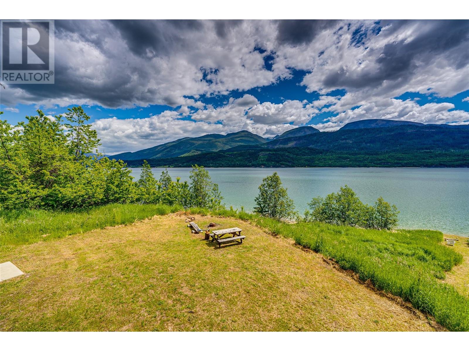 682 Lower Inonoaklin Road, Edgewood, British Columbia  V0G 1J0 - Photo 44 - 10351032