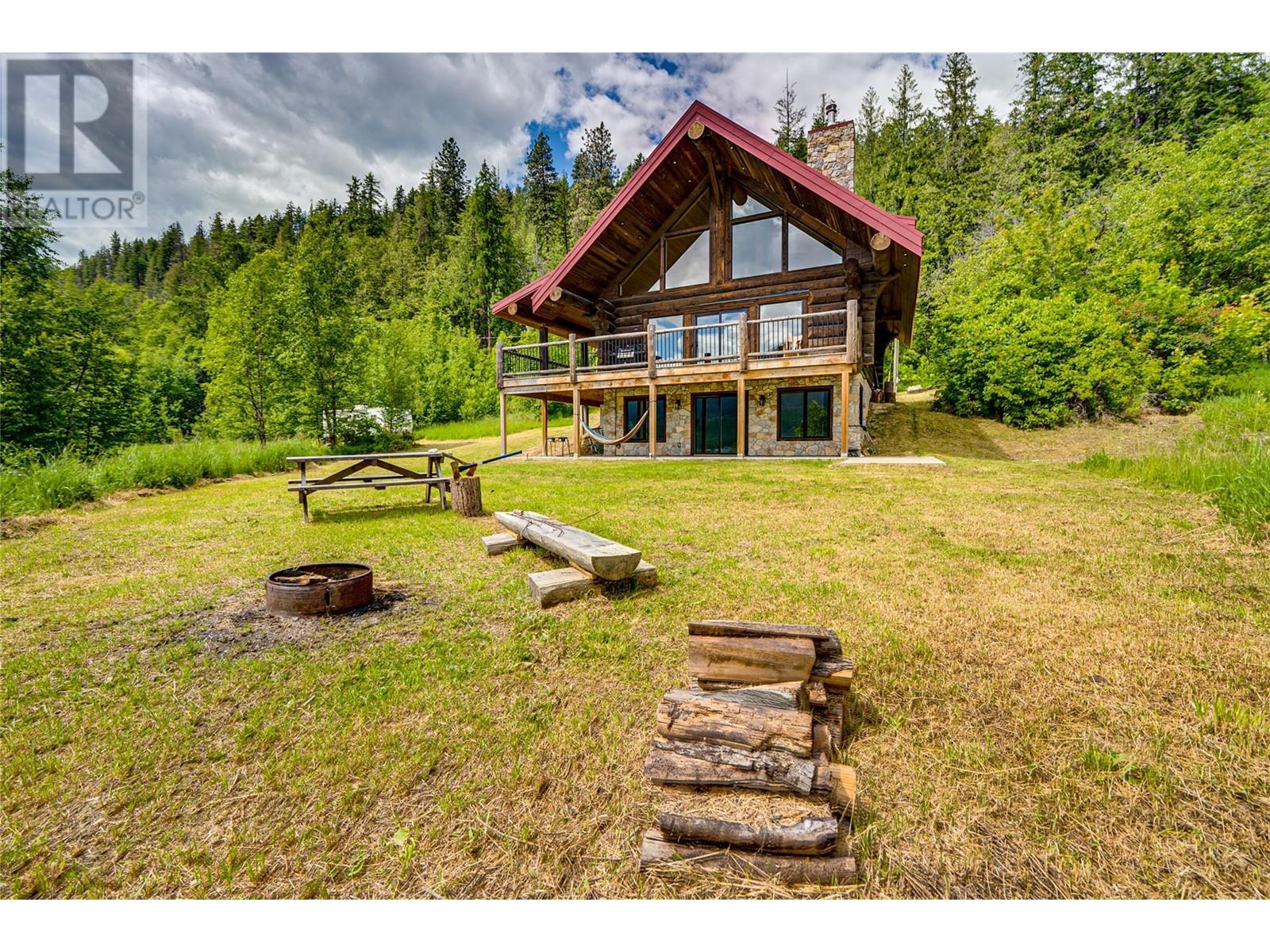 682 Lower Inonoaklin Road, Edgewood, British Columbia  V0G 1J0 - Photo 45 - 10351032