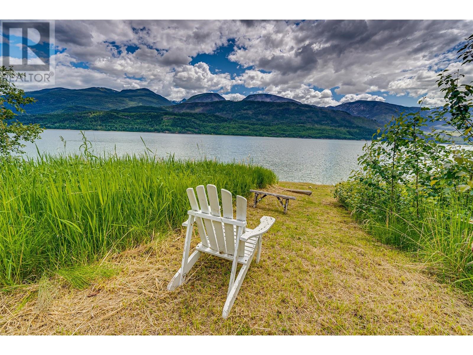 682 Lower Inonoaklin Road, Edgewood, British Columbia  V0G 1J0 - Photo 49 - 10351032