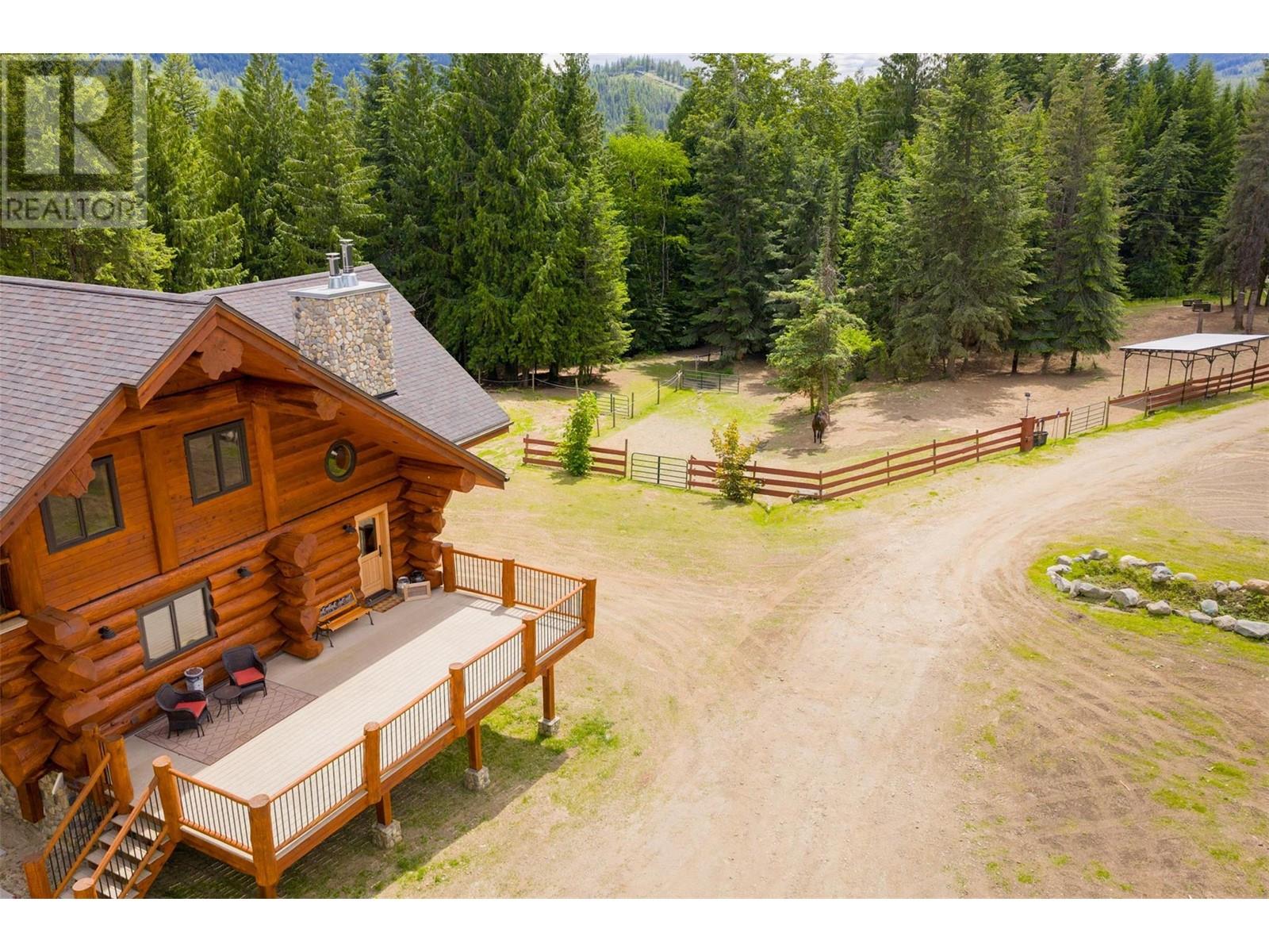 800 Highway 22, Rossland, British Columbia  V0G 1Y0 - Photo 55 - 10351012