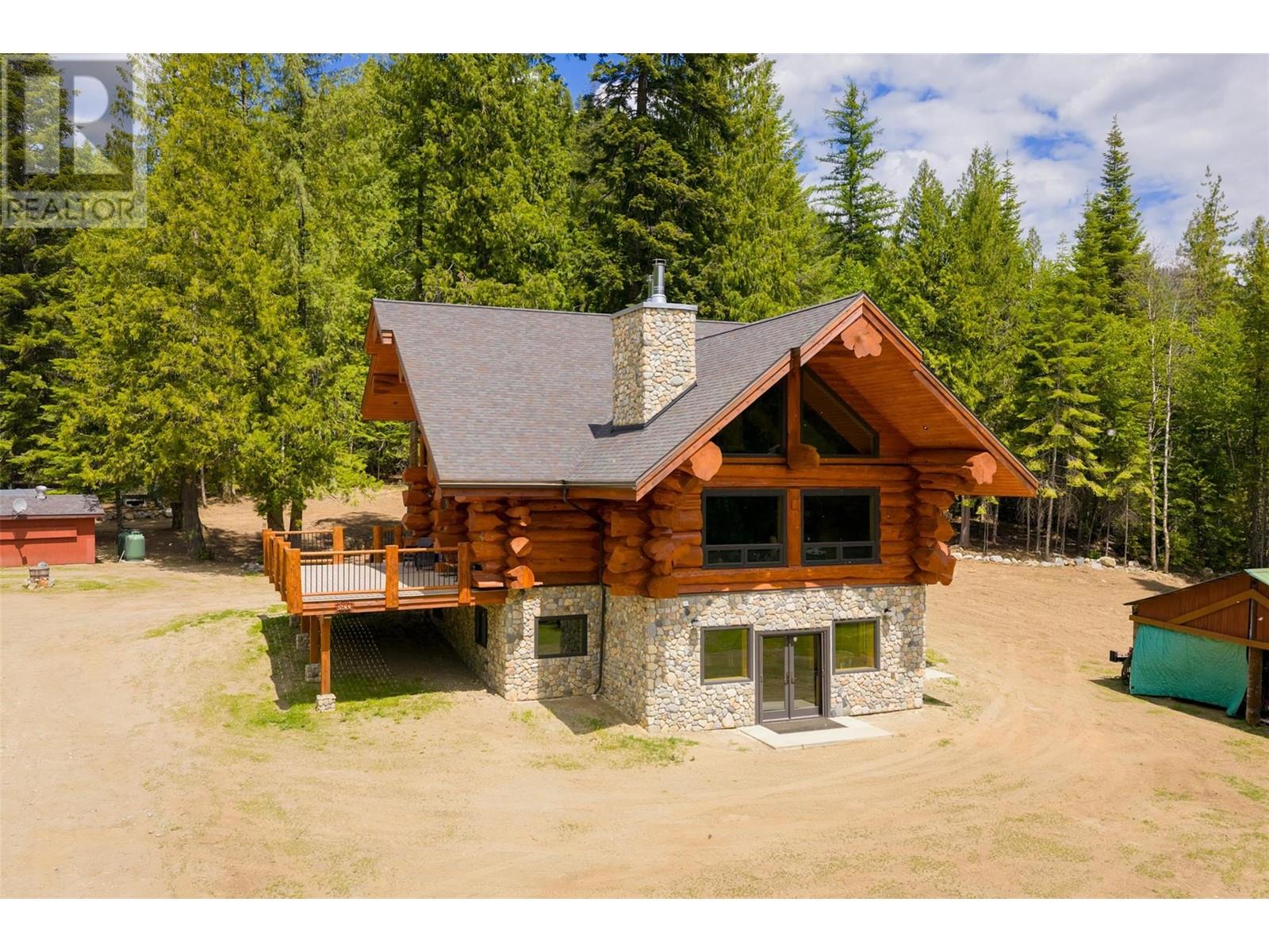 800 Highway 22, Rossland, British Columbia  V0G 1Y0 - Photo 66 - 10351012