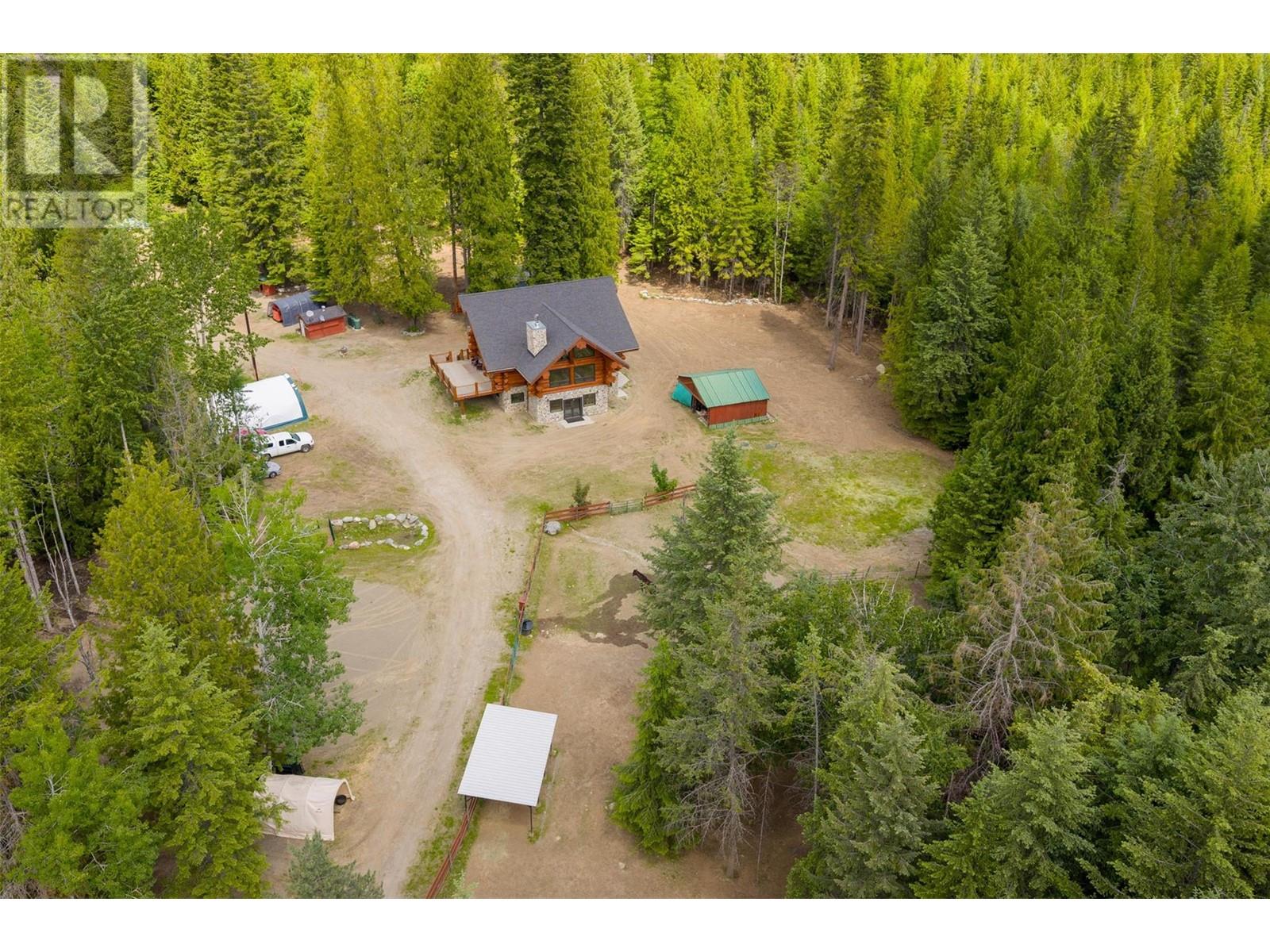 800 Highway 22, Rossland, British Columbia  V0G 1Y0 - Photo 68 - 10351012