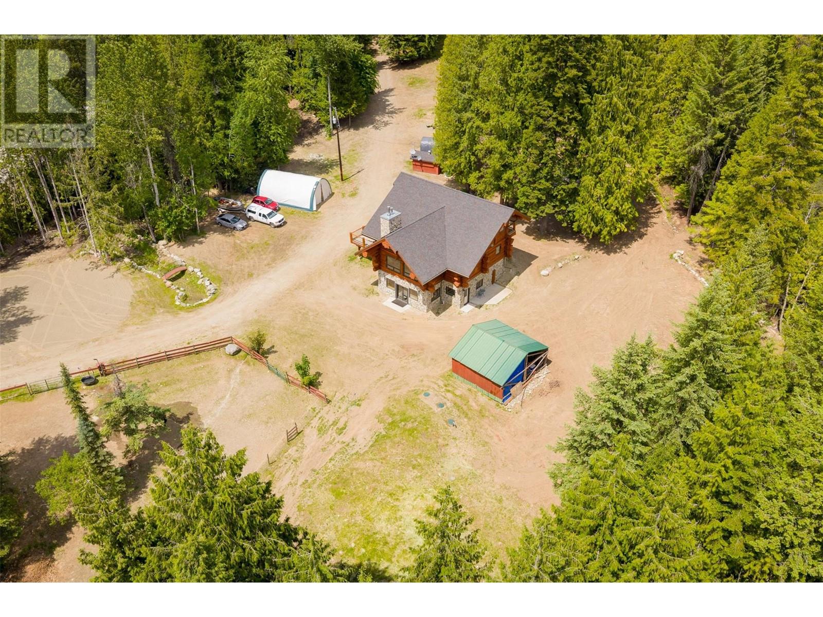 800 Highway 22, Rossland, British Columbia  V0G 1Y0 - Photo 69 - 10351012