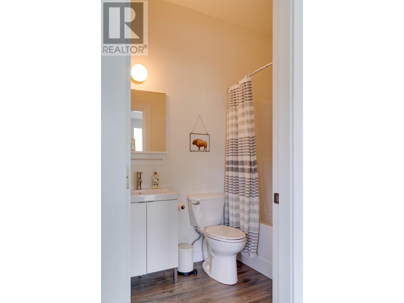 617 Harold Street, Slocan, British Columbia  V0G 2C0 - Photo 31 - 10351110