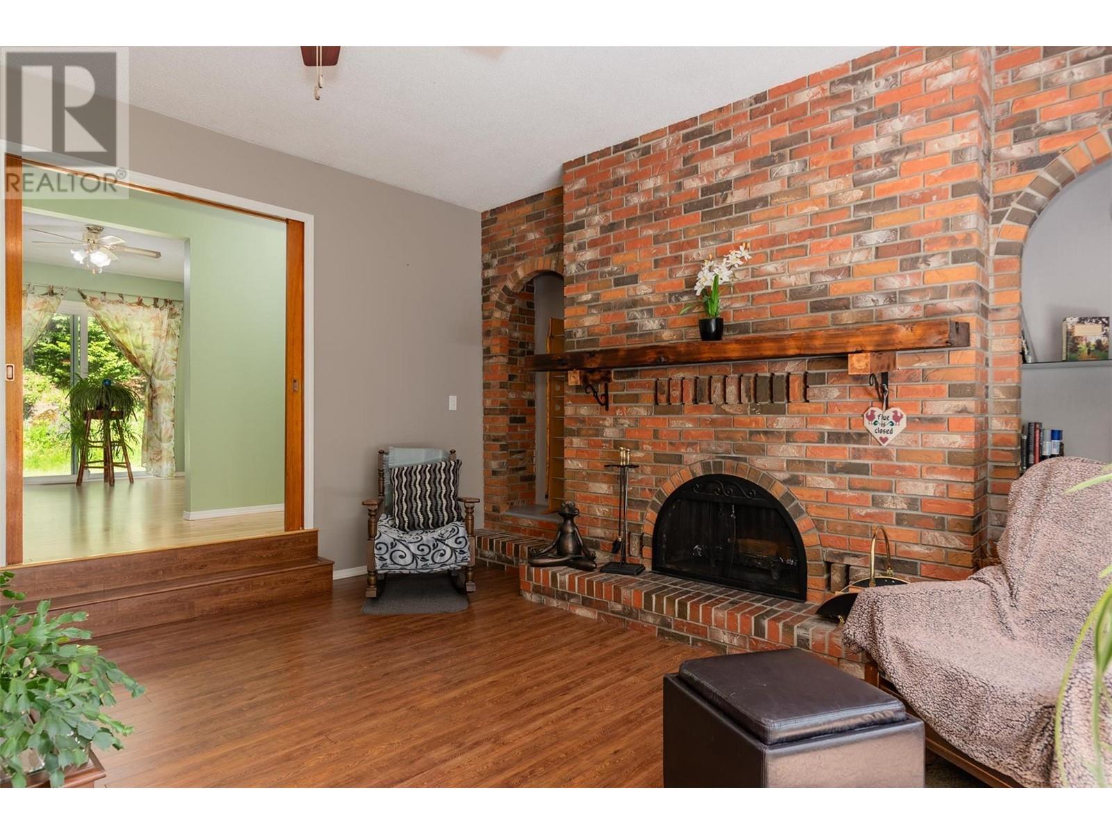 125 Beavervale Road, Ross Spur, British Columbia  V0G 1L1 - Photo 12 - 10351040